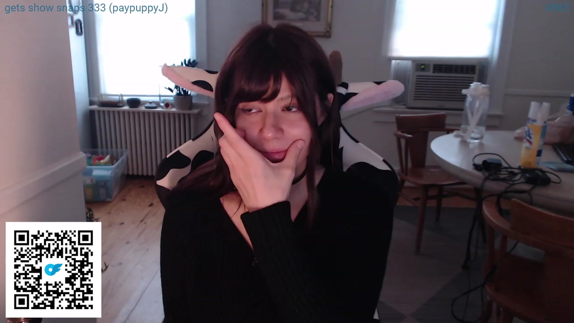 Gallery image thumbnail from whiskewub_rcJ's myfreecams stream on, 06/09/2023, 23:24 image 14 of 20