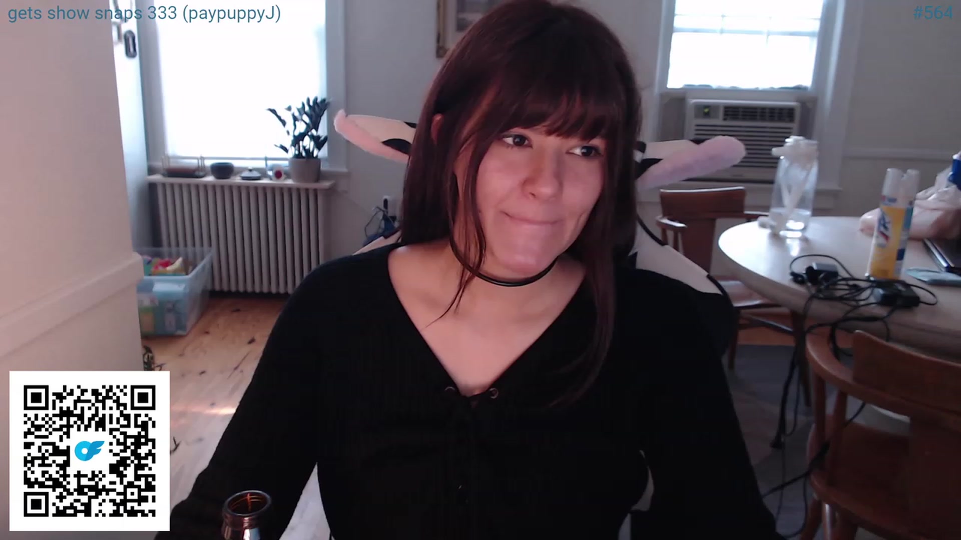 Gallery image thumbnail from whiskewub_rcJ's myfreecams stream on, 06/09/2023, 23:24 image 6 of 20