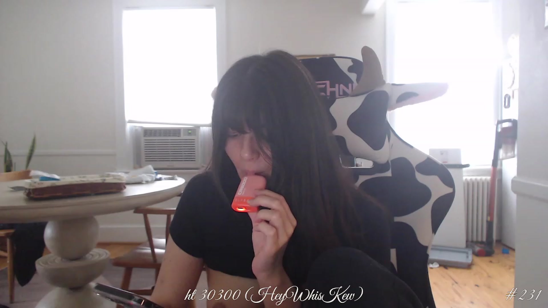 Gallery image thumbnail from whiskewub_rcs's myfreecams stream on, 05/12/2023, 22:05 image 4 of 20