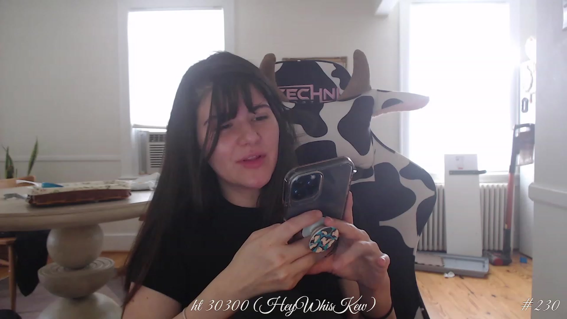 Gallery image thumbnail from whiskewub_rcs's myfreecams stream on, 05/12/2023, 22:05 image 9 of 20