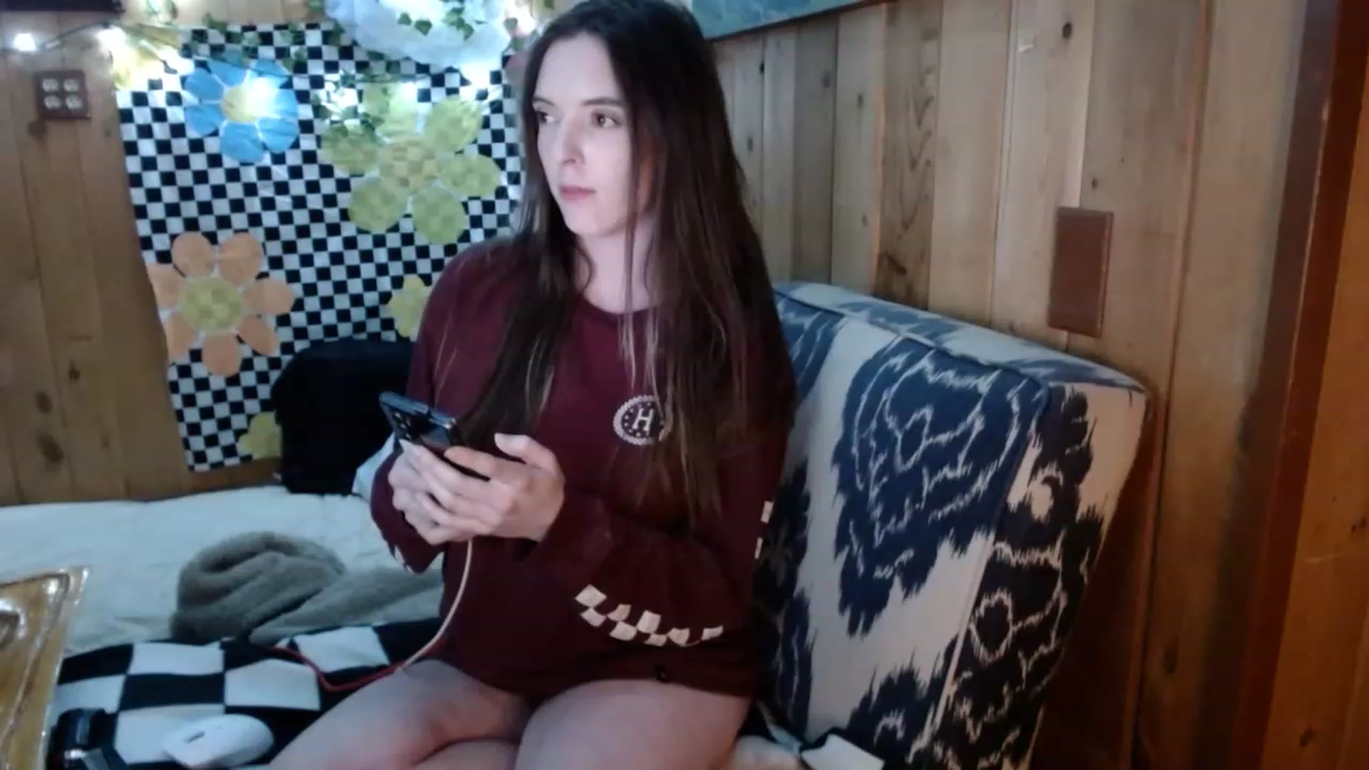 Gallery image thumbnail from whodatlux's myfreecams stream on, 05/01/2023, 10:31 image 1 of 20