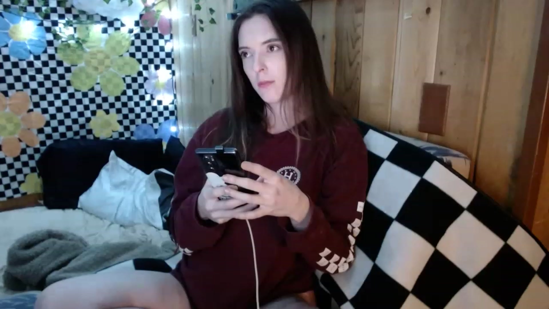 Gallery image thumbnail from whodatlux's myfreecams stream on, 05/01/2023, 10:31 image 11 of 20