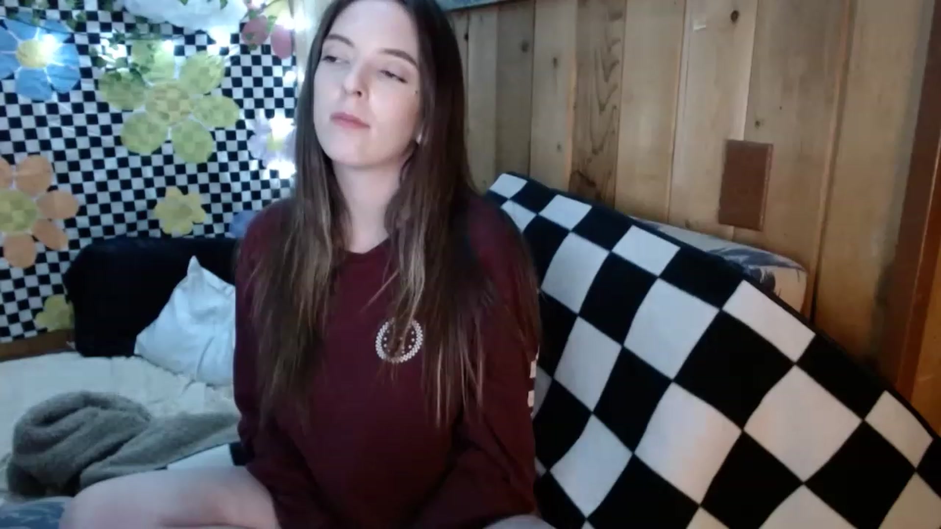 Gallery image thumbnail from whodatlux's myfreecams stream on, 05/01/2023, 10:31 image 19 of 20