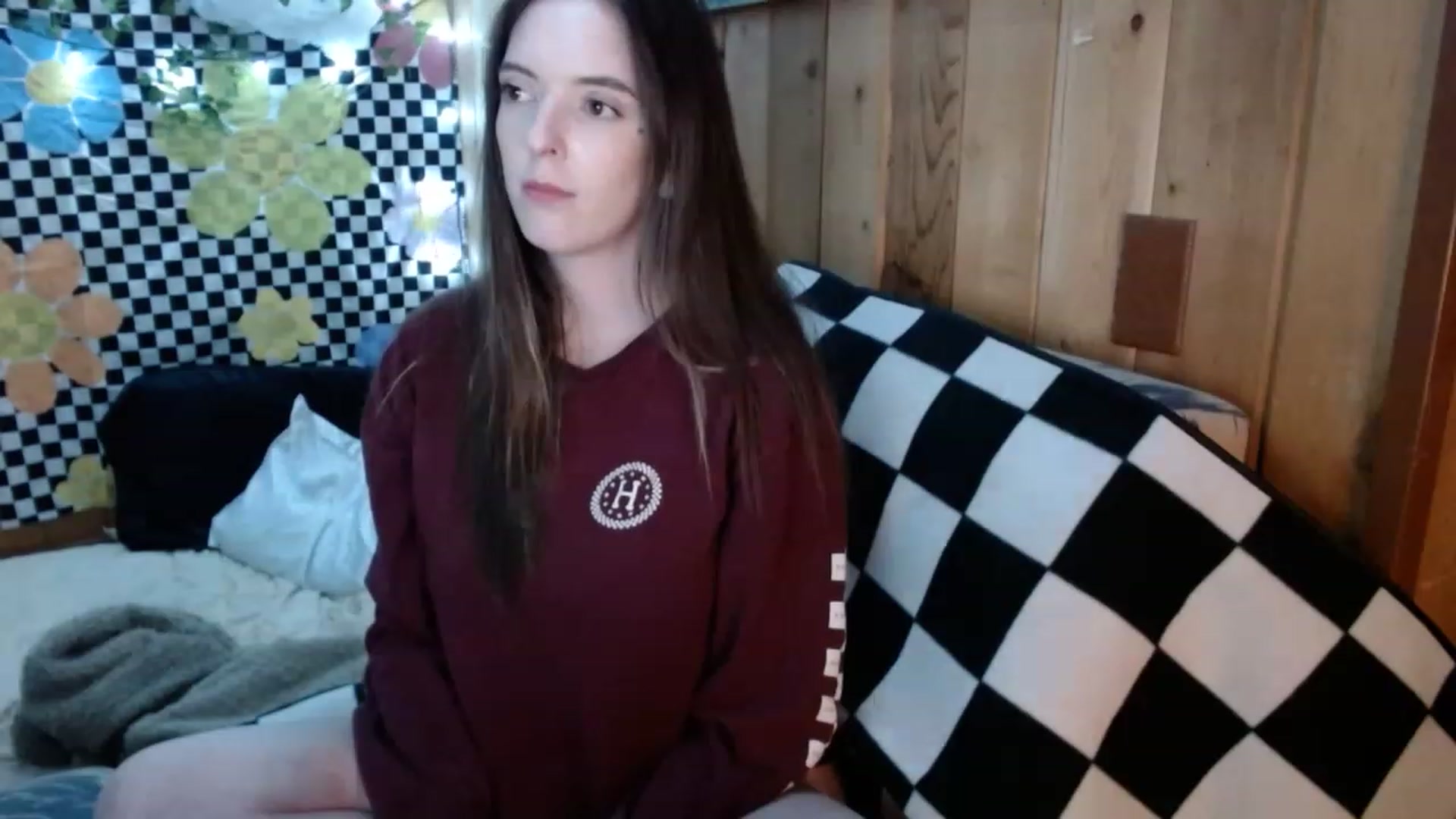 Gallery image thumbnail from whodatlux's myfreecams stream on, 05/01/2023, 10:31 image 9 of 20