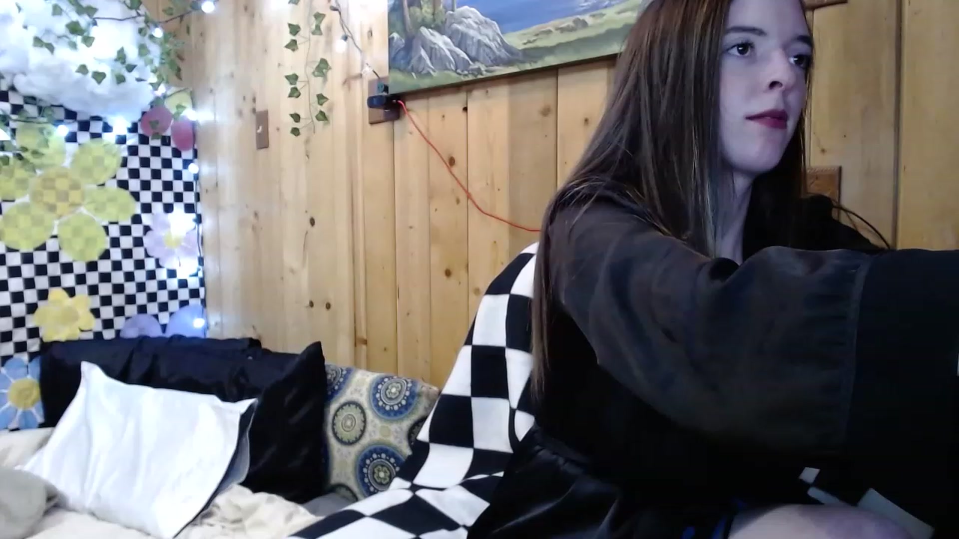 Gallery image thumbnail from whodatlux's myfreecams stream on, 05/02/2023, 10:55 image 10 of 20