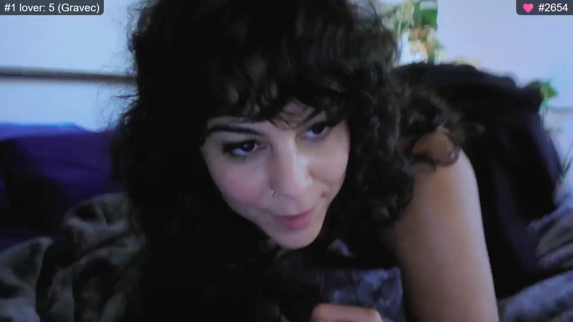 Gallery image thumbnail from whofkncares's myfreecams stream on, 12/03/2024, 22:49 image 3 of 20