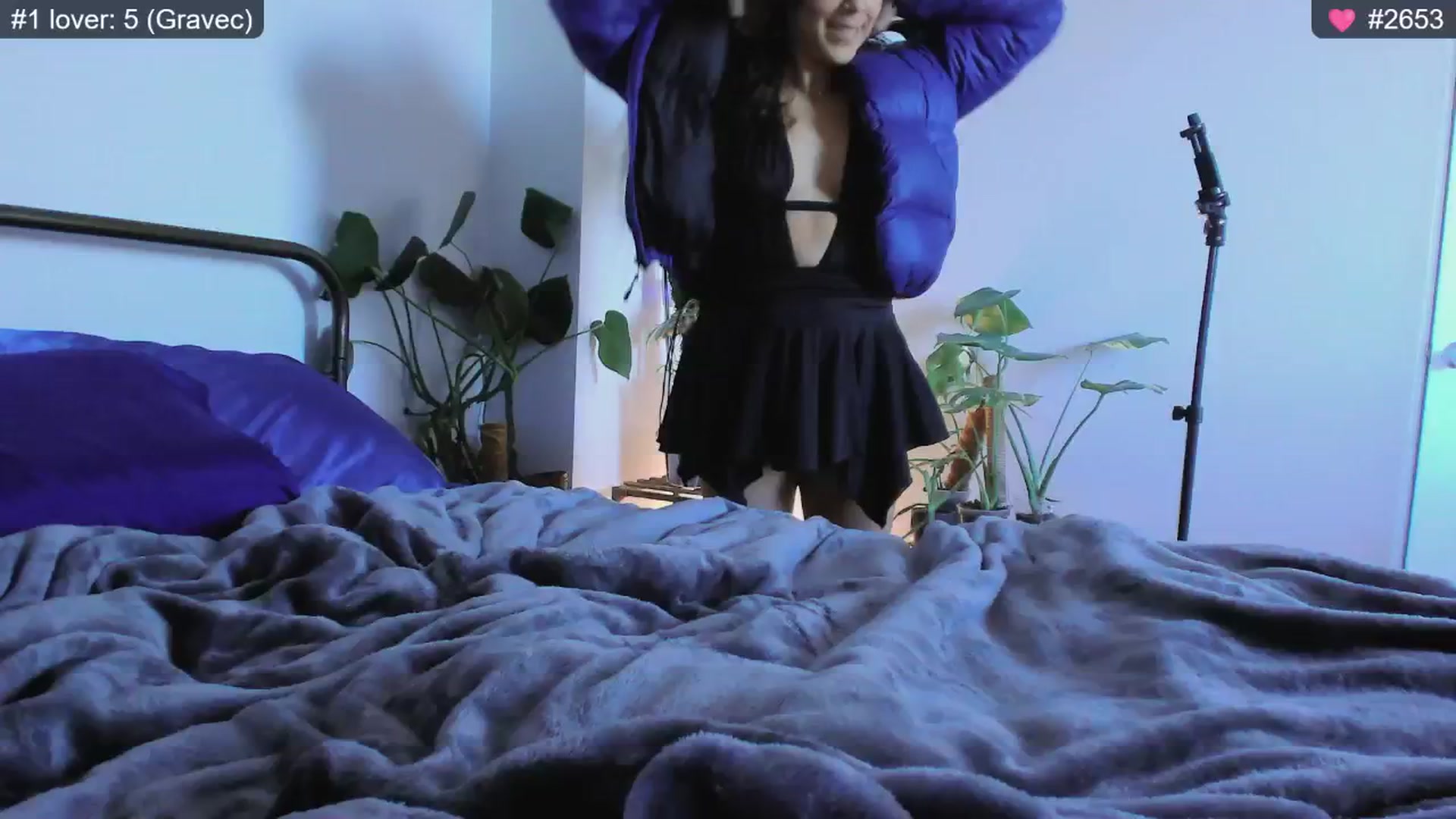 Gallery image thumbnail from whofkncares's myfreecams stream on, 12/03/2024, 22:49 image 5 of 20