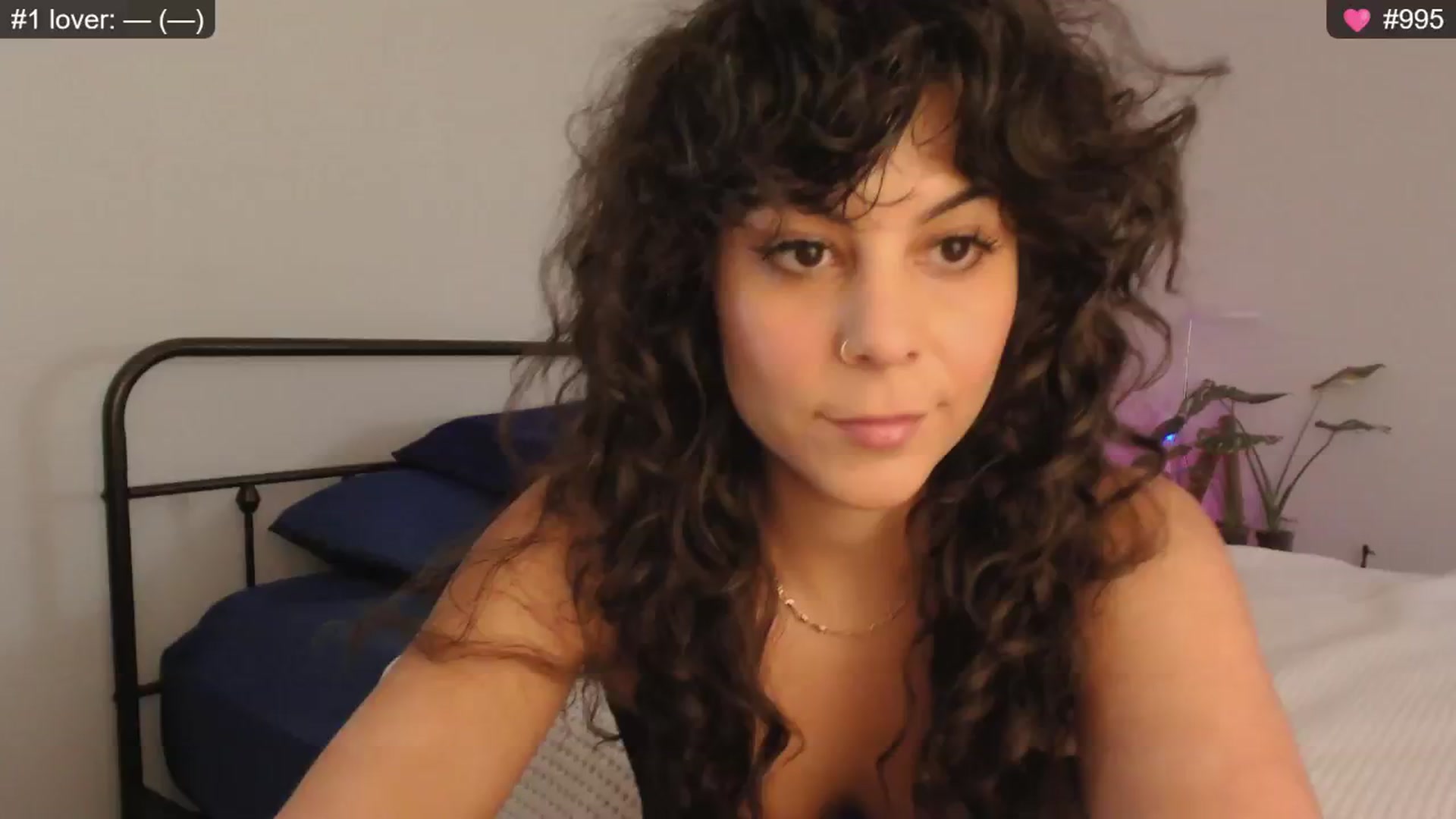 Gallery image thumbnail from whofkncares's myfreecams stream on, 12/11/2024, 21:57 image 6 of 20