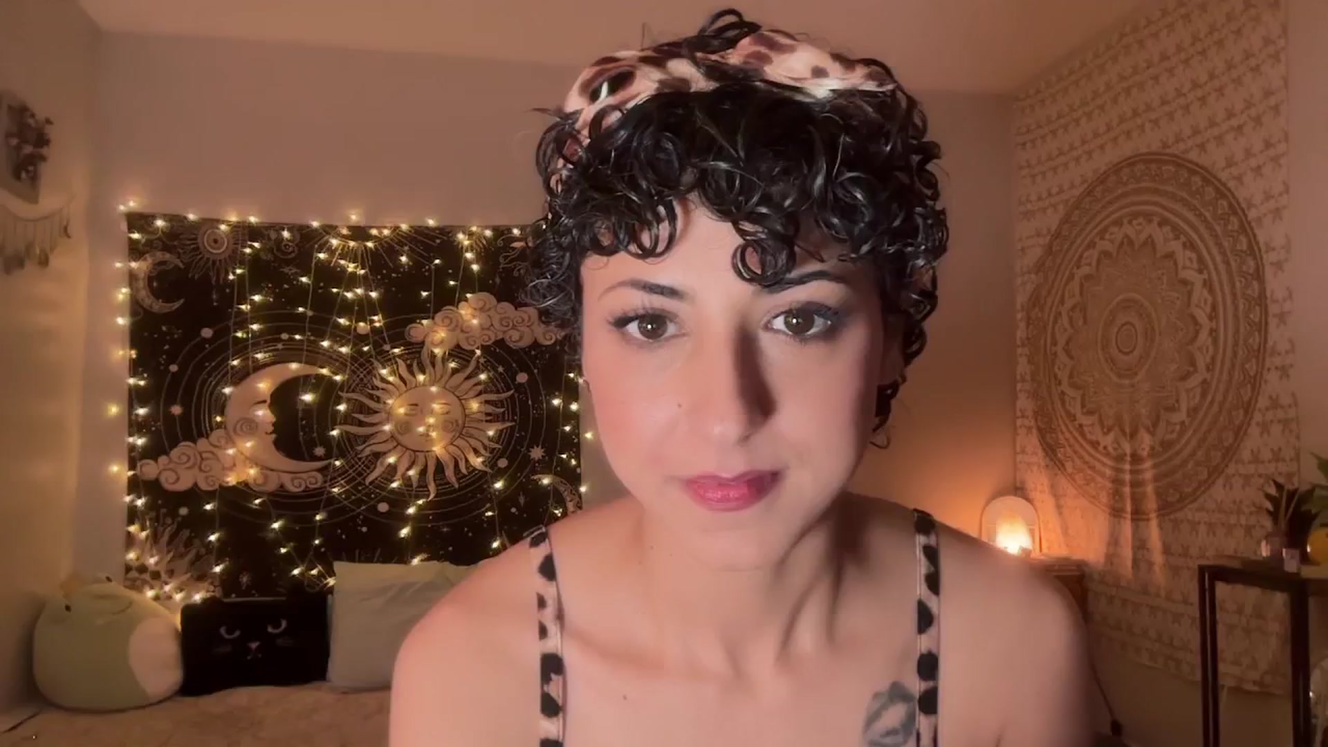 Gallery image thumbnail from wildmoon's myfreecams stream on, 11/03/2024, 08:35 image 13 of 20