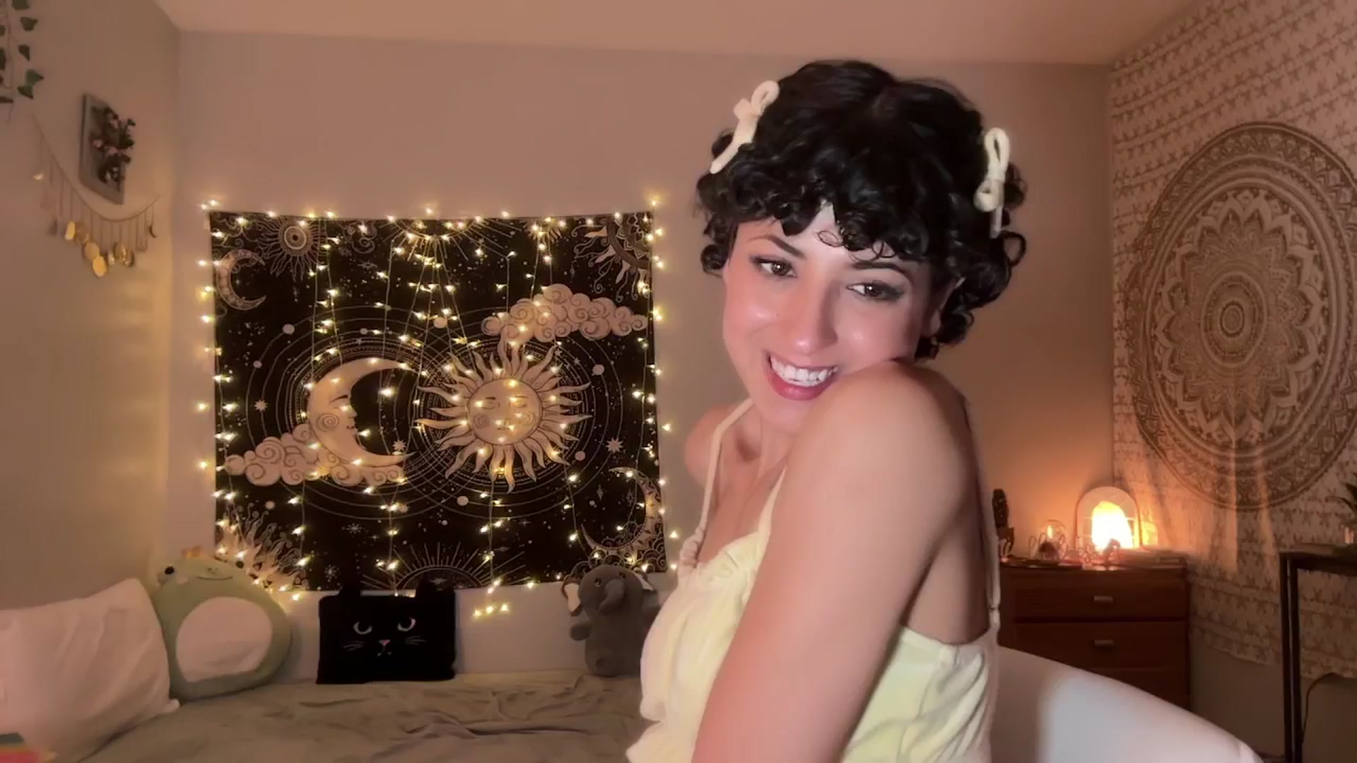 Gallery image thumbnail from wildmoon's myfreecams stream on, 11/05/2024, 09:35 image 20 of 20