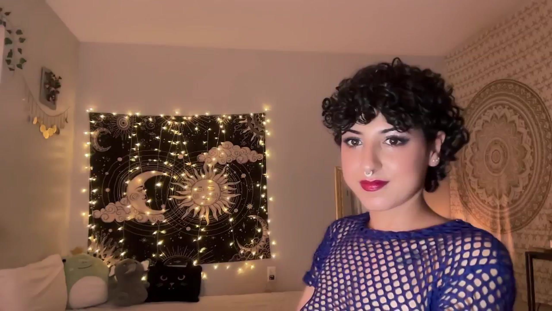 Gallery image thumbnail from wildmoon's myfreecams stream on, 11/06/2024, 02:49 image 14 of 20