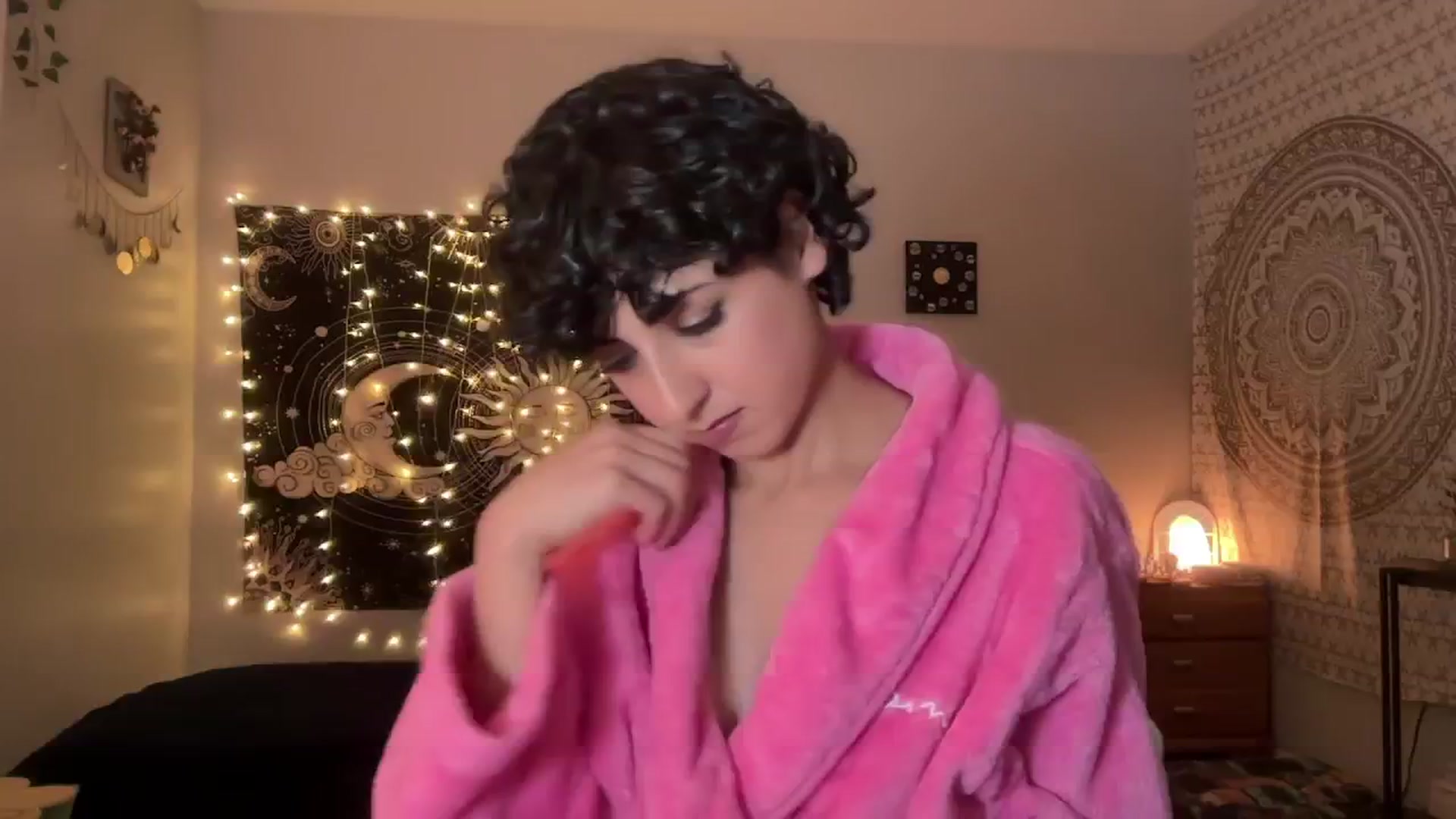 Gallery image thumbnail from wildmoon's myfreecams stream on, 11/07/2024, 05:12 image 19 of 20