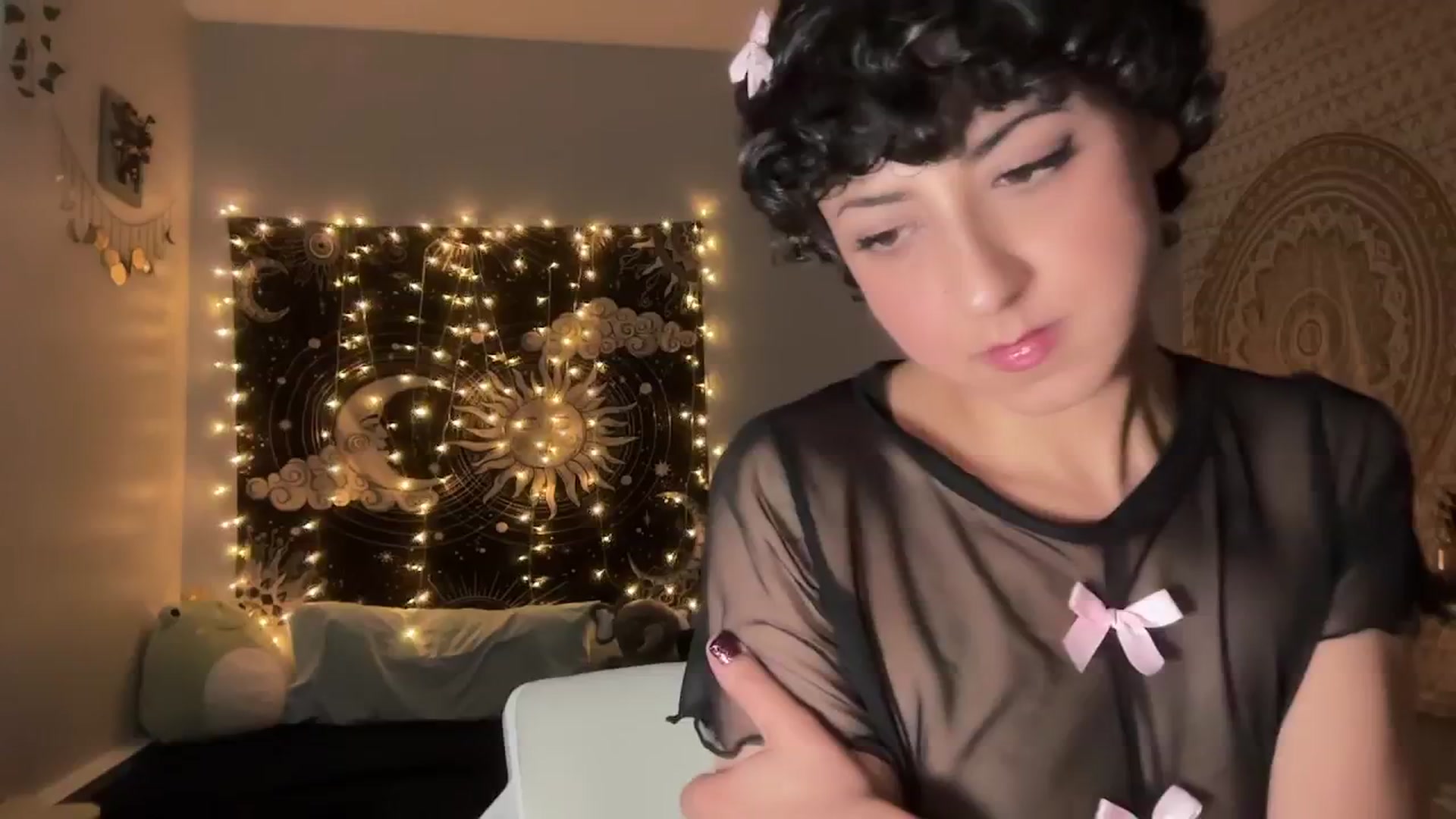 Gallery image thumbnail from wildmoon's myfreecams stream on, 11/11/2024, 04:49 image 11 of 20