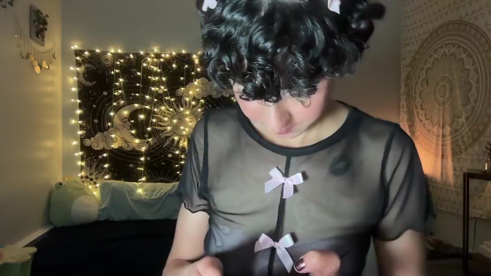 Gallery image thumbnail from wildmoon's myfreecams stream on, 11/11/2024, 04:49 image 15 of 20