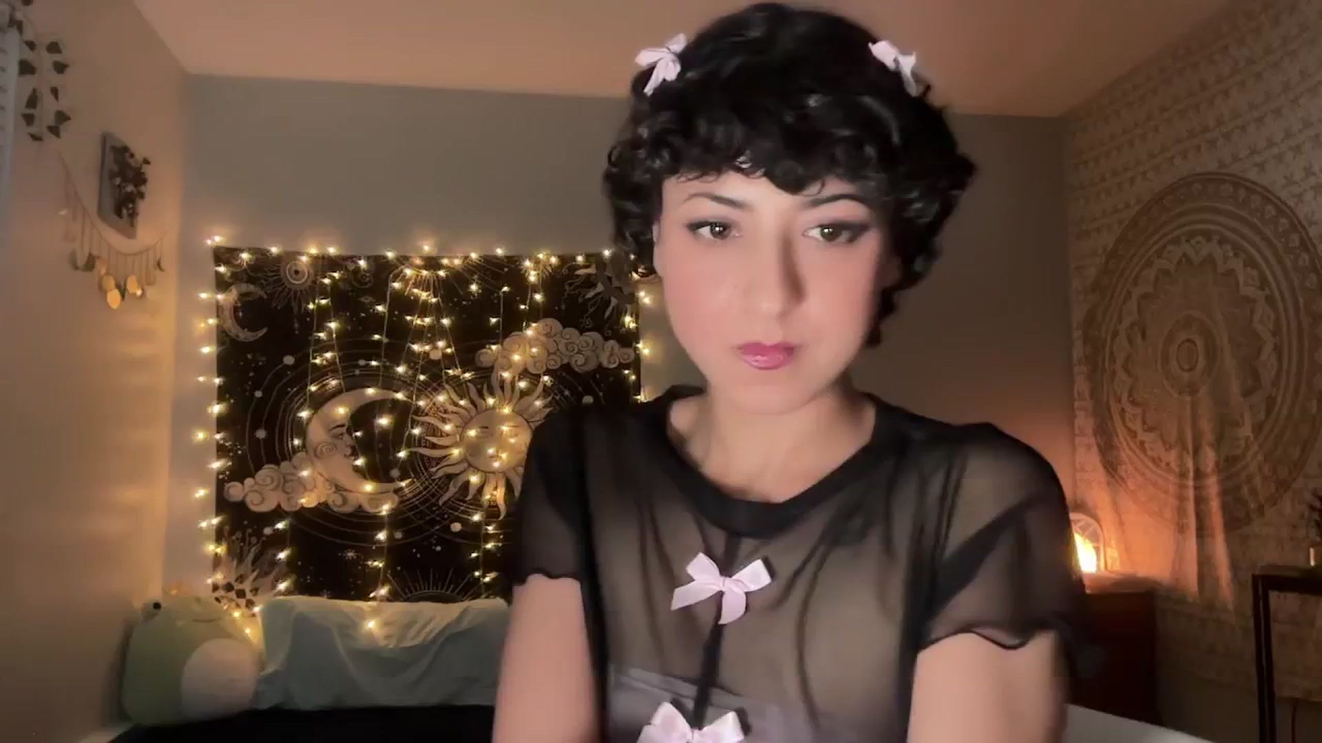 Gallery image thumbnail from wildmoon's myfreecams stream on, 11/11/2024, 04:49 image 4 of 20