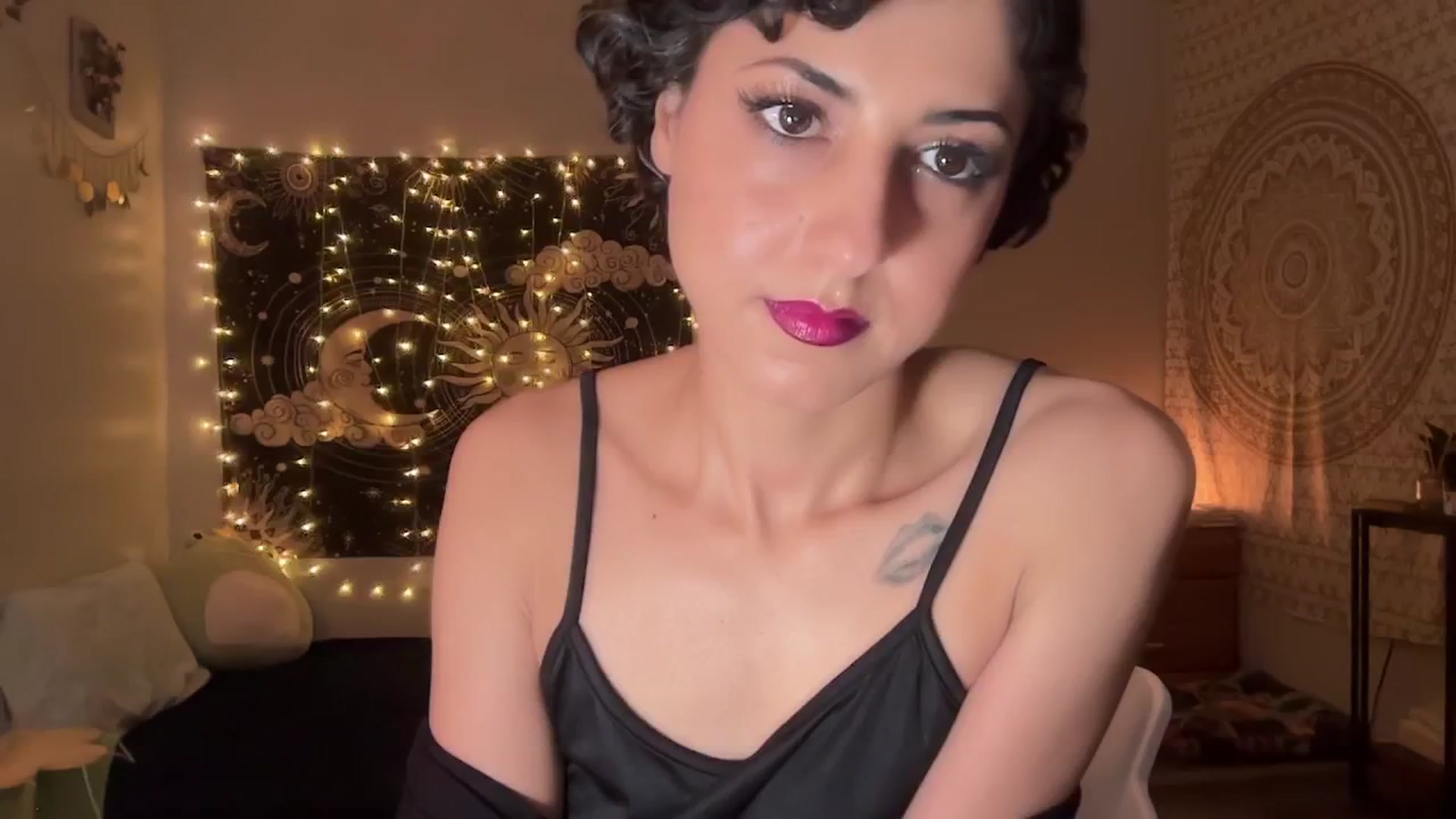 Gallery image thumbnail from wildmoon's myfreecams stream on, 11/11/2024, 23:26 image 20 of 20