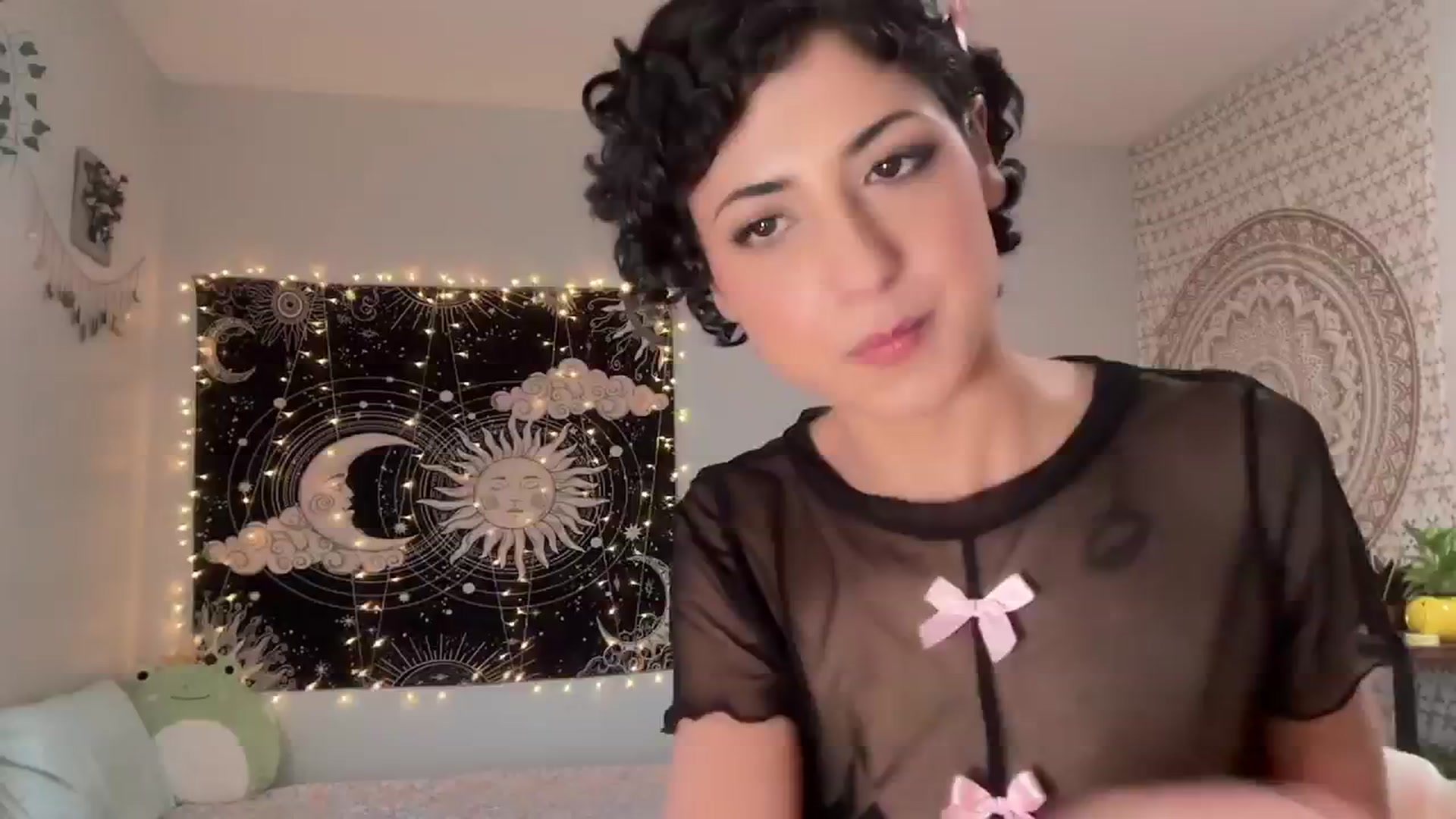Gallery image thumbnail from wildmoon's myfreecams stream on, 12/05/2024, 13:49 image 13 of 20