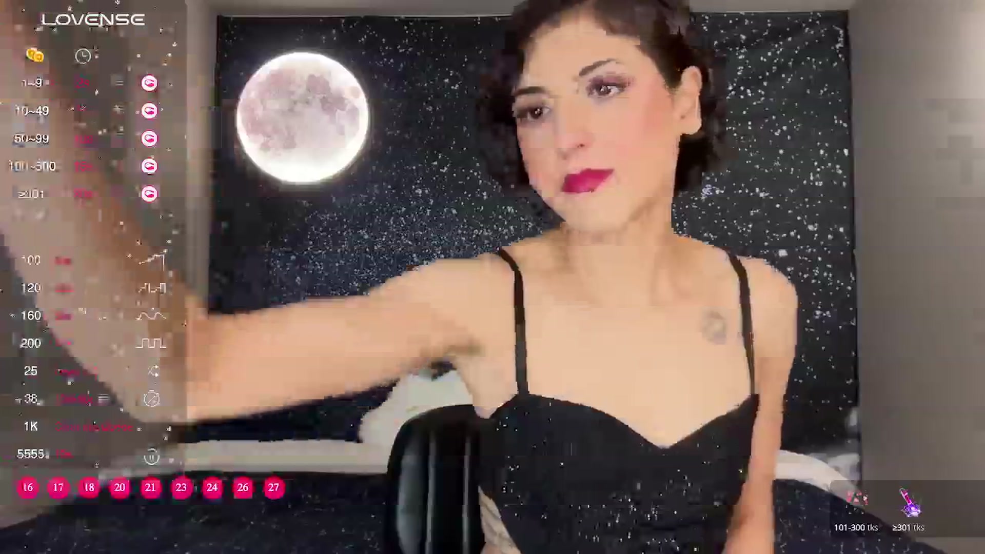 Gallery image thumbnail from wildmoon's myfreecams stream on, 01/11/2025, 03:25 image 14 of 20