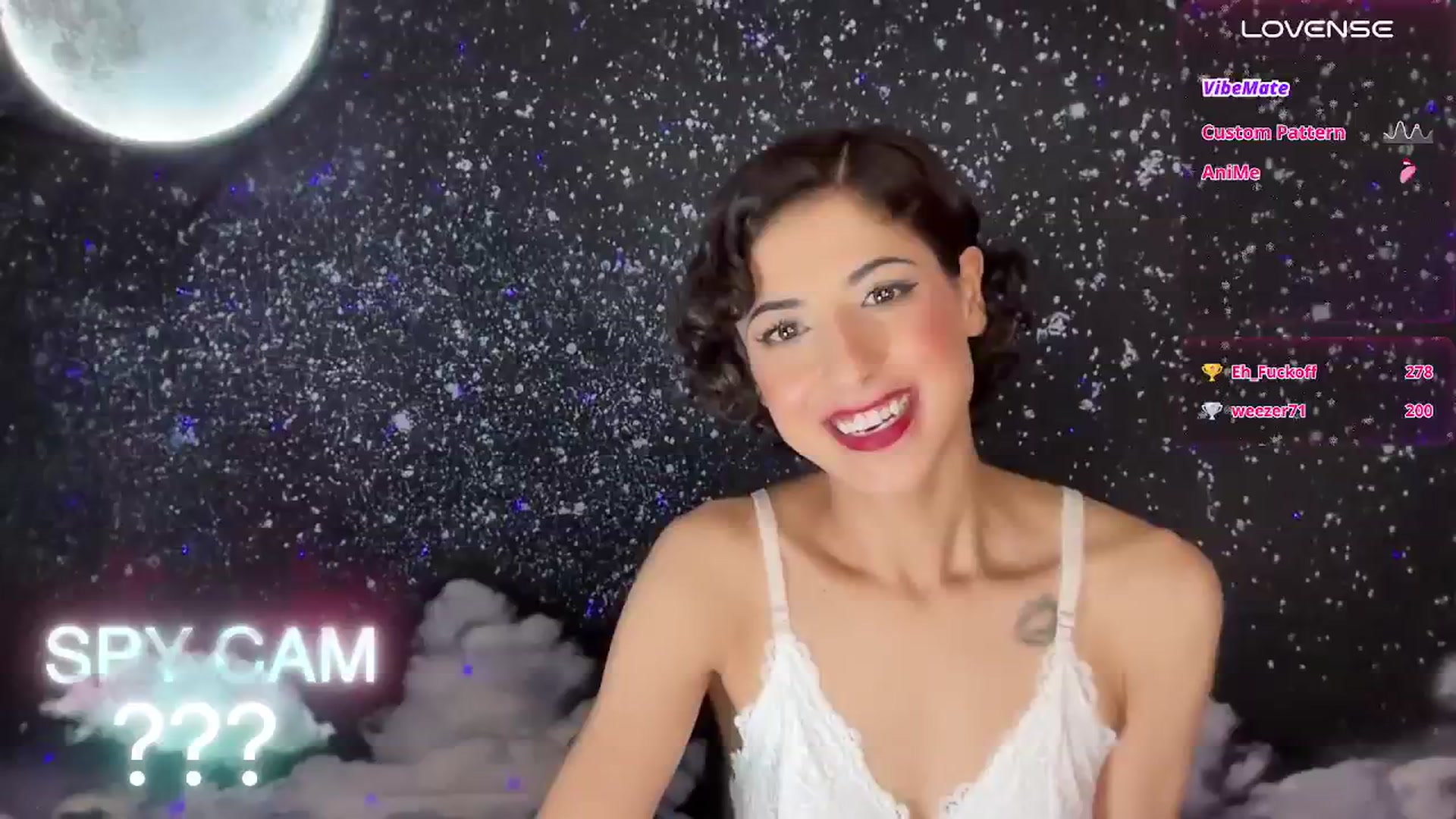 Gallery image thumbnail from wildmoon's myfreecams stream on, 01/18/2025, 06:22 image 18 of 20