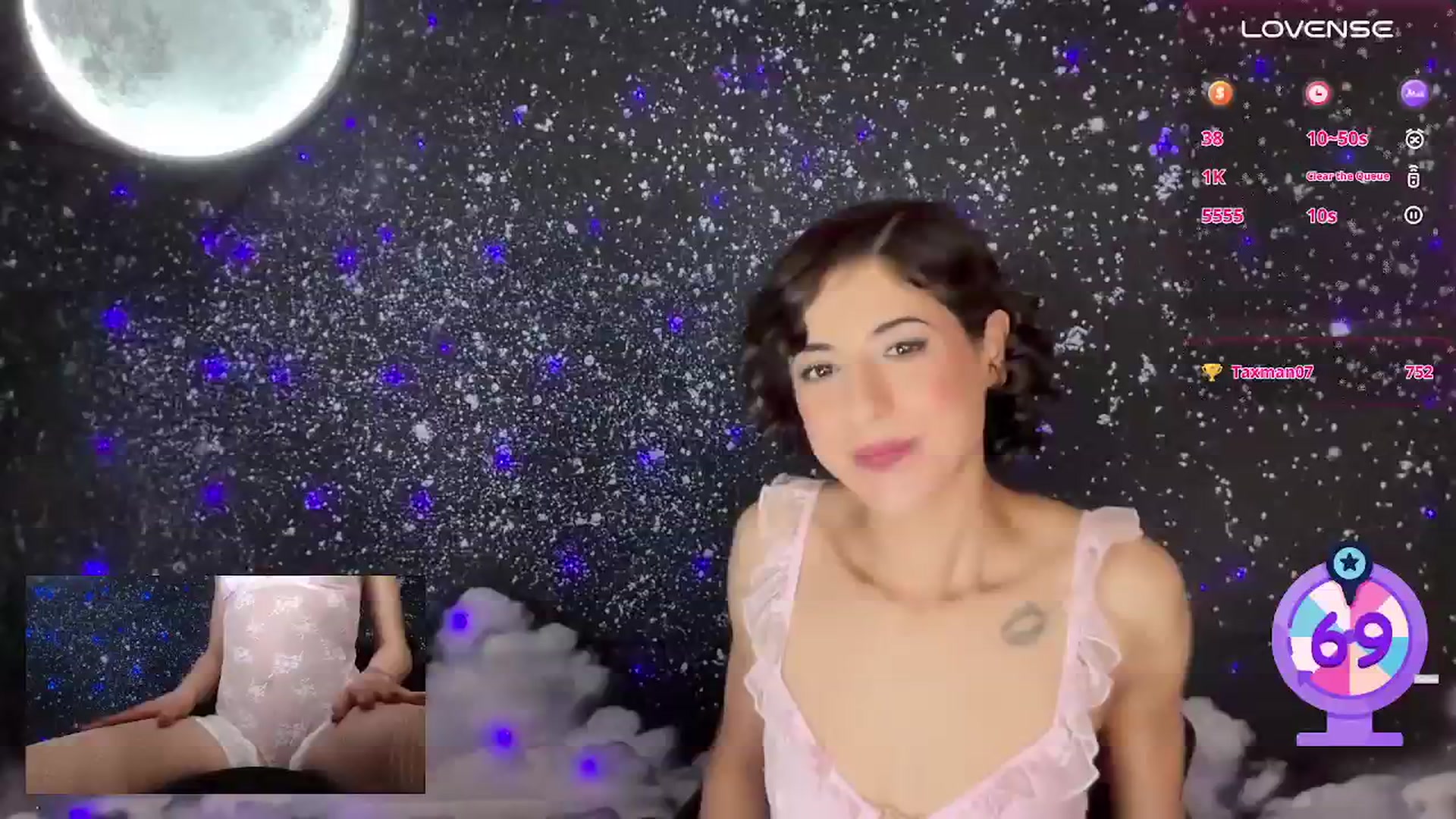 Gallery image thumbnail from wildmoon's myfreecams stream on, 01/20/2025, 24:43 image 20 of 20