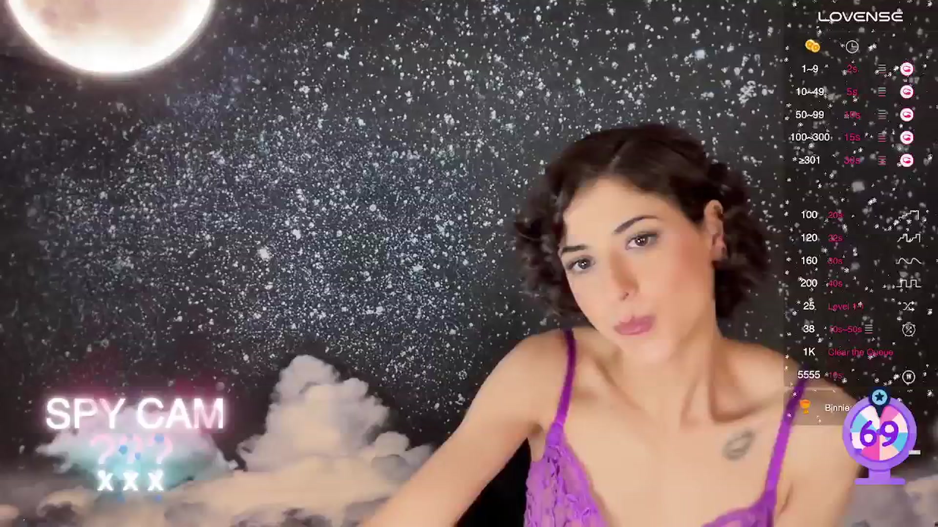 Gallery image thumbnail from wildmoon's myfreecams stream on, 01/23/2025, 18:51 image 16 of 20