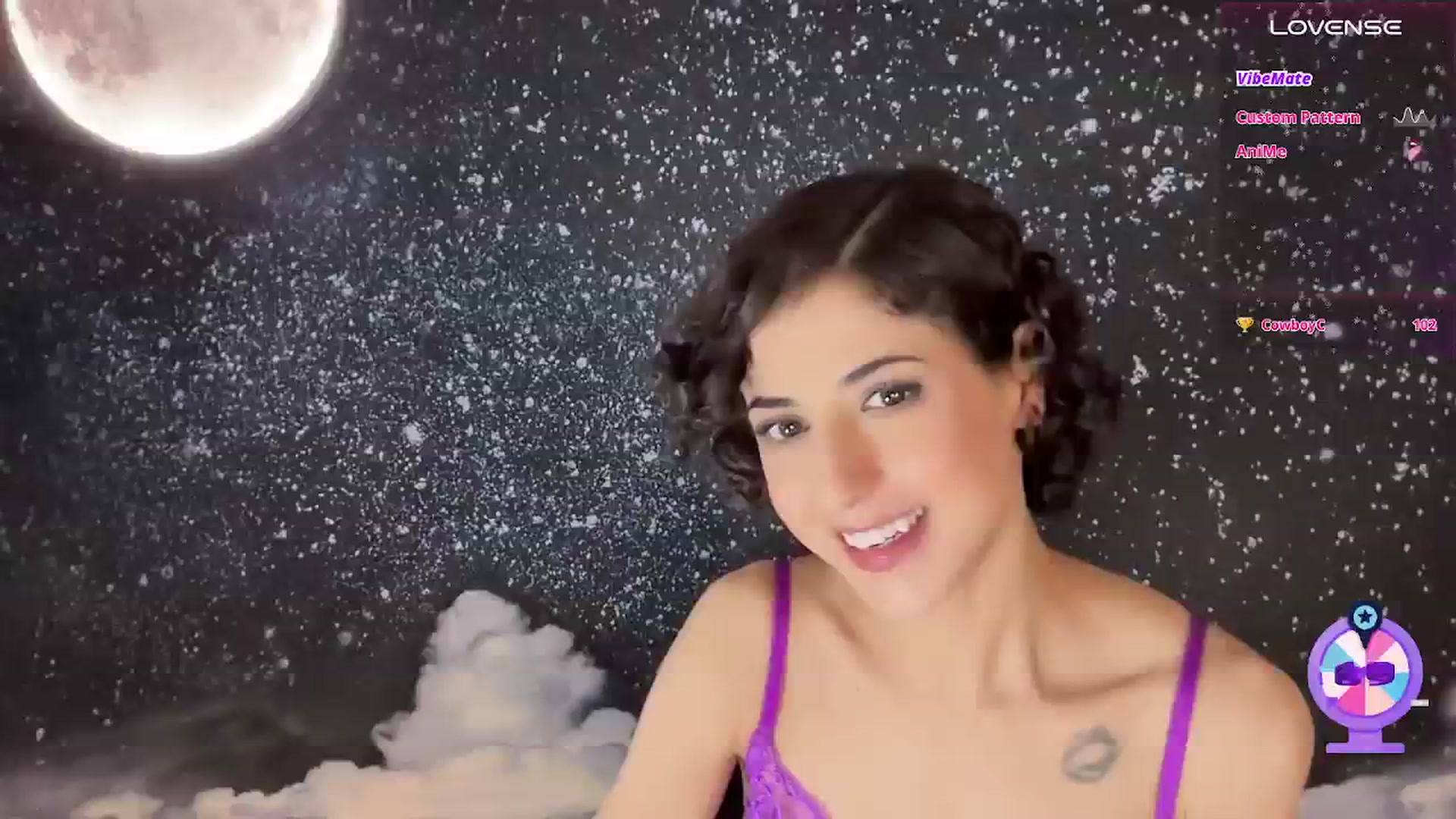 Gallery image thumbnail from wildmoon's myfreecams stream on, 01/23/2025, 21:52 image 5 of 20