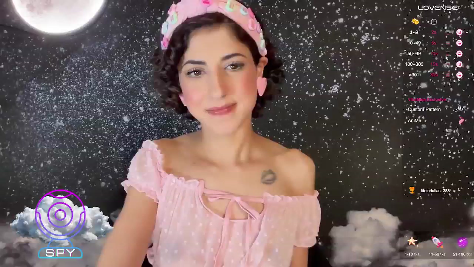 Gallery image thumbnail from wildmoon's myfreecams stream on, 02/14/2025, 06:20 image 13 of 20