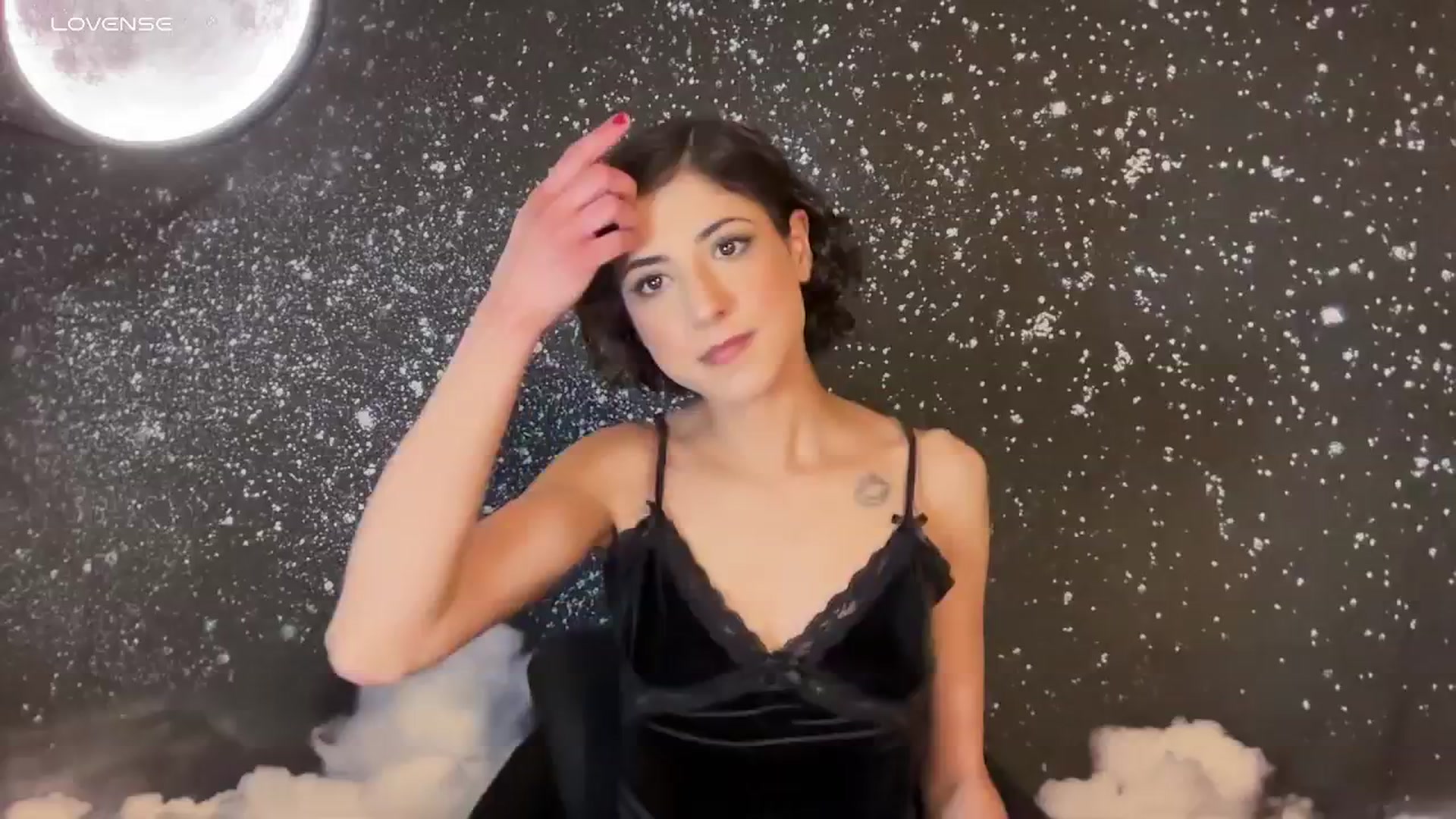 Gallery image thumbnail from wildmoon's myfreecams stream on, 03/01/2025, 03:50 image 14 of 20