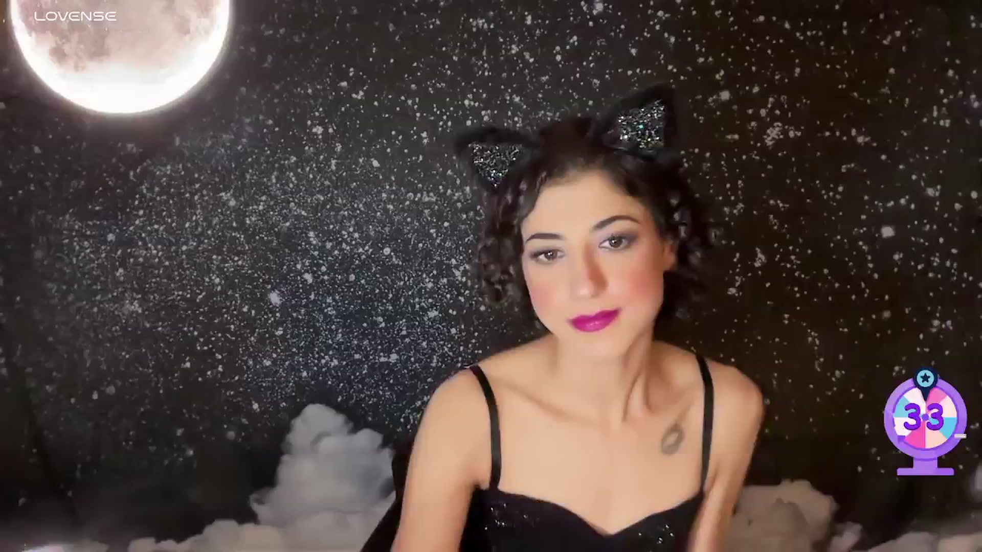Gallery image thumbnail from wildmoon's myfreecams stream on, 03/04/2025, 04:08 image 10 of 20