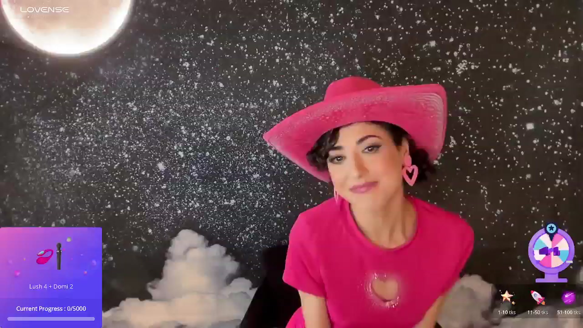 Gallery image thumbnail from wildmoon's myfreecams stream on, 03/07/2025, 16:40 image 9 of 20