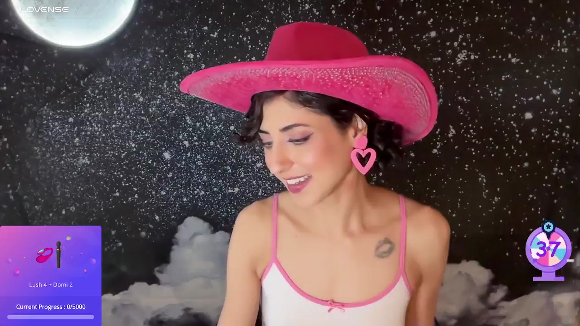 Gallery image thumbnail from wildmoon's myfreecams stream on, 03/07/2025, 19:37 image 12 of 20