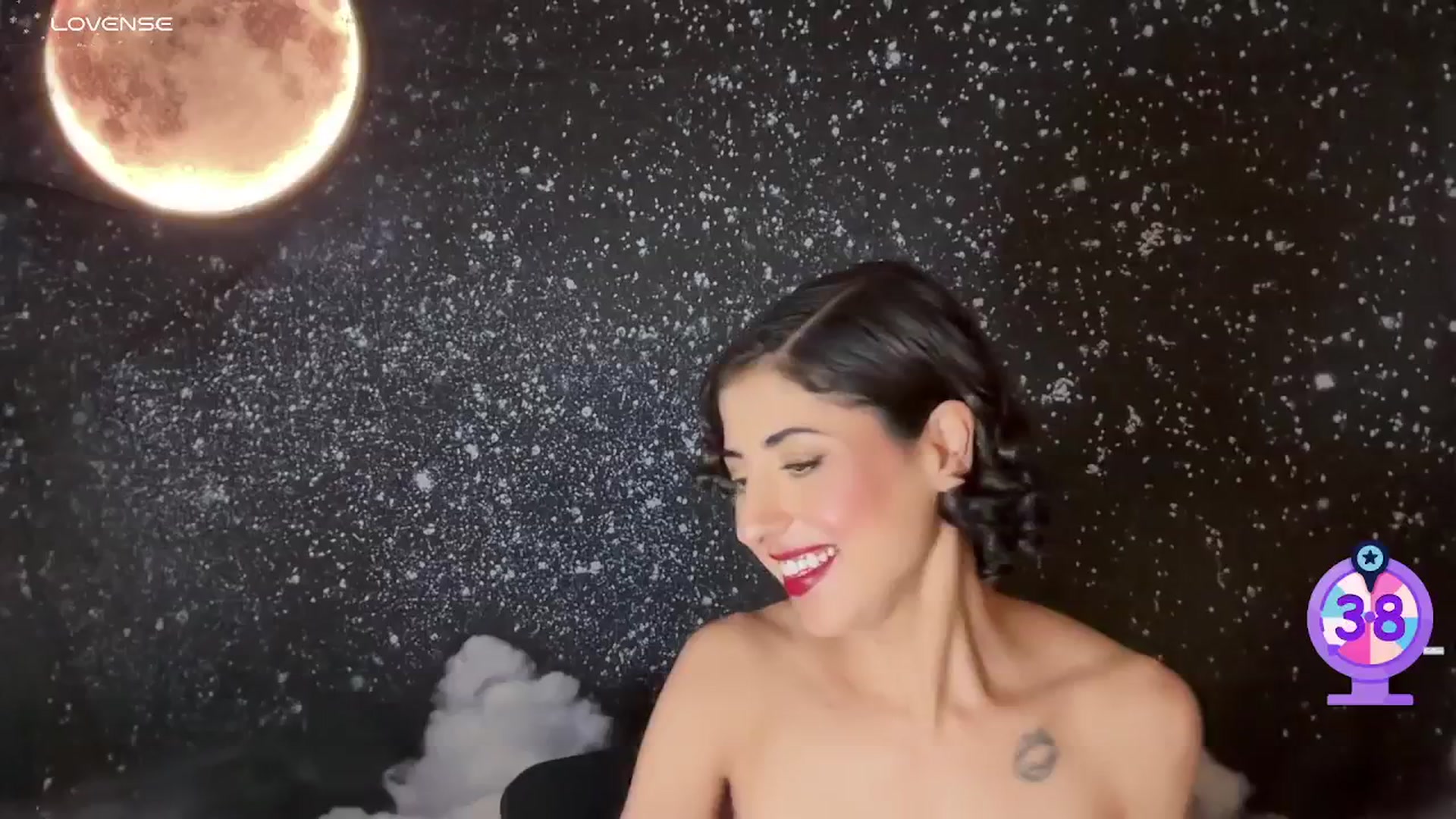 Gallery image thumbnail from wildmoon's myfreecams stream on, 03/09/2025, 08:51 image 10 of 20