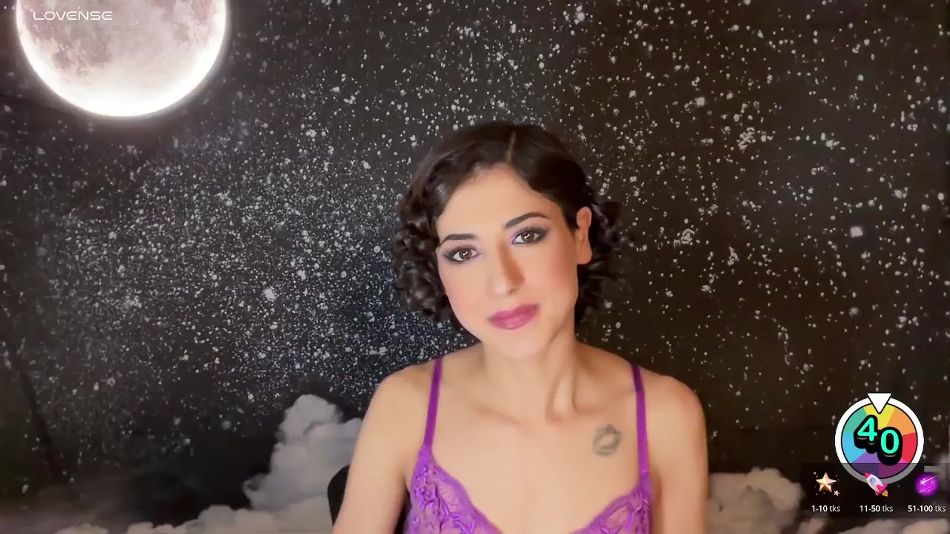Gallery image thumbnail from wildmoon's myfreecams stream on, 03/11/2025, 05:28 image 12 of 20