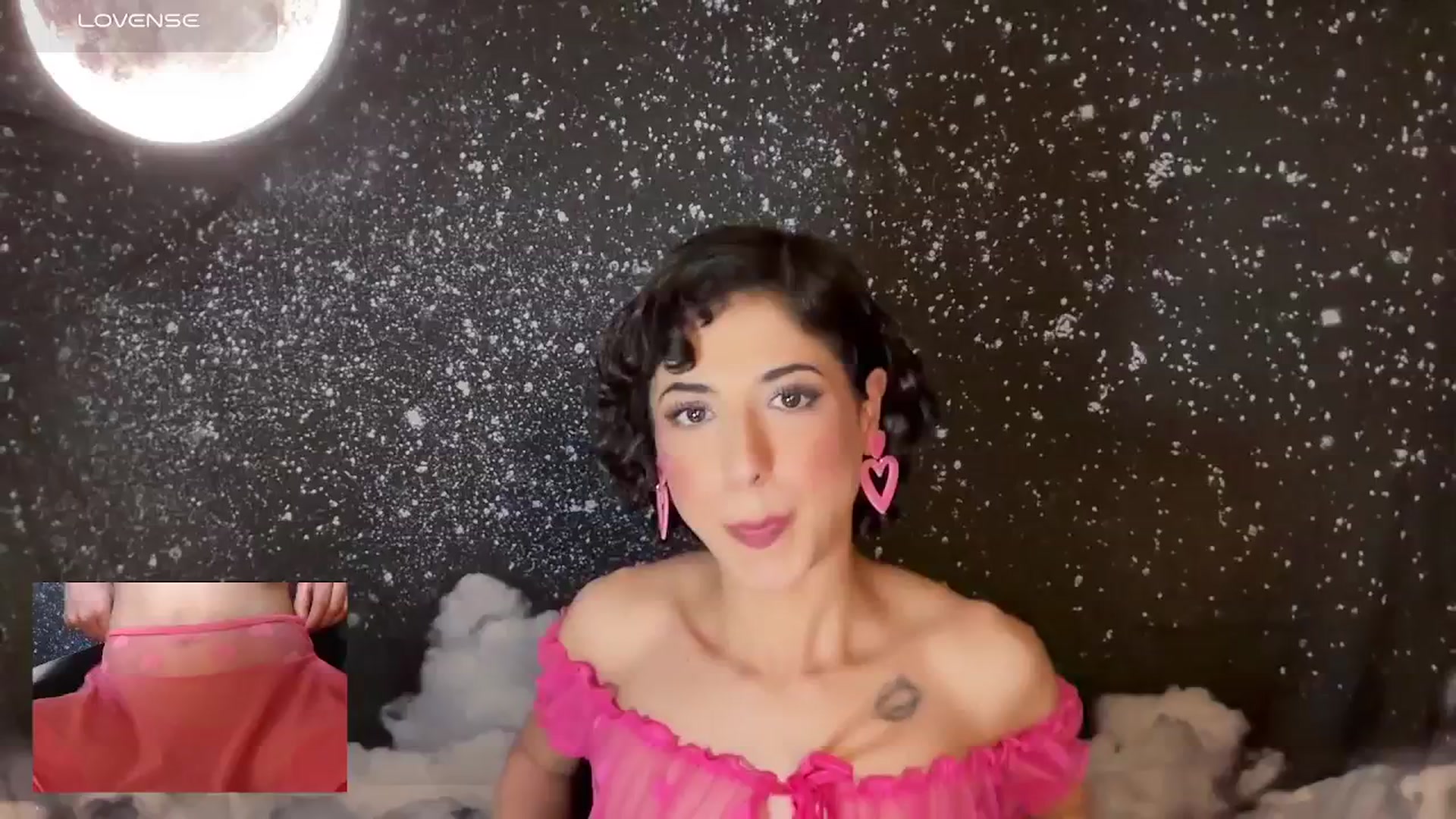Gallery image thumbnail from wildmoon's myfreecams stream on, 03/20/2025, 06:46 image 17 of 20