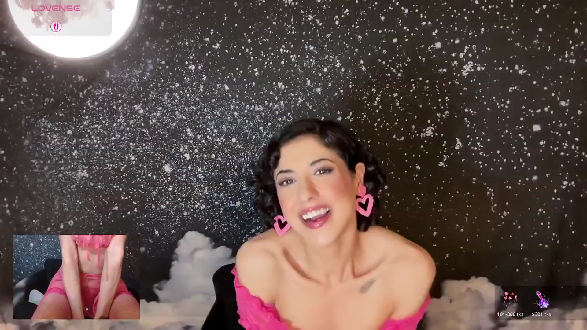 Gallery image thumbnail from wildmoon's myfreecams stream on, 03/20/2025, 06:46 image 7 of 20
