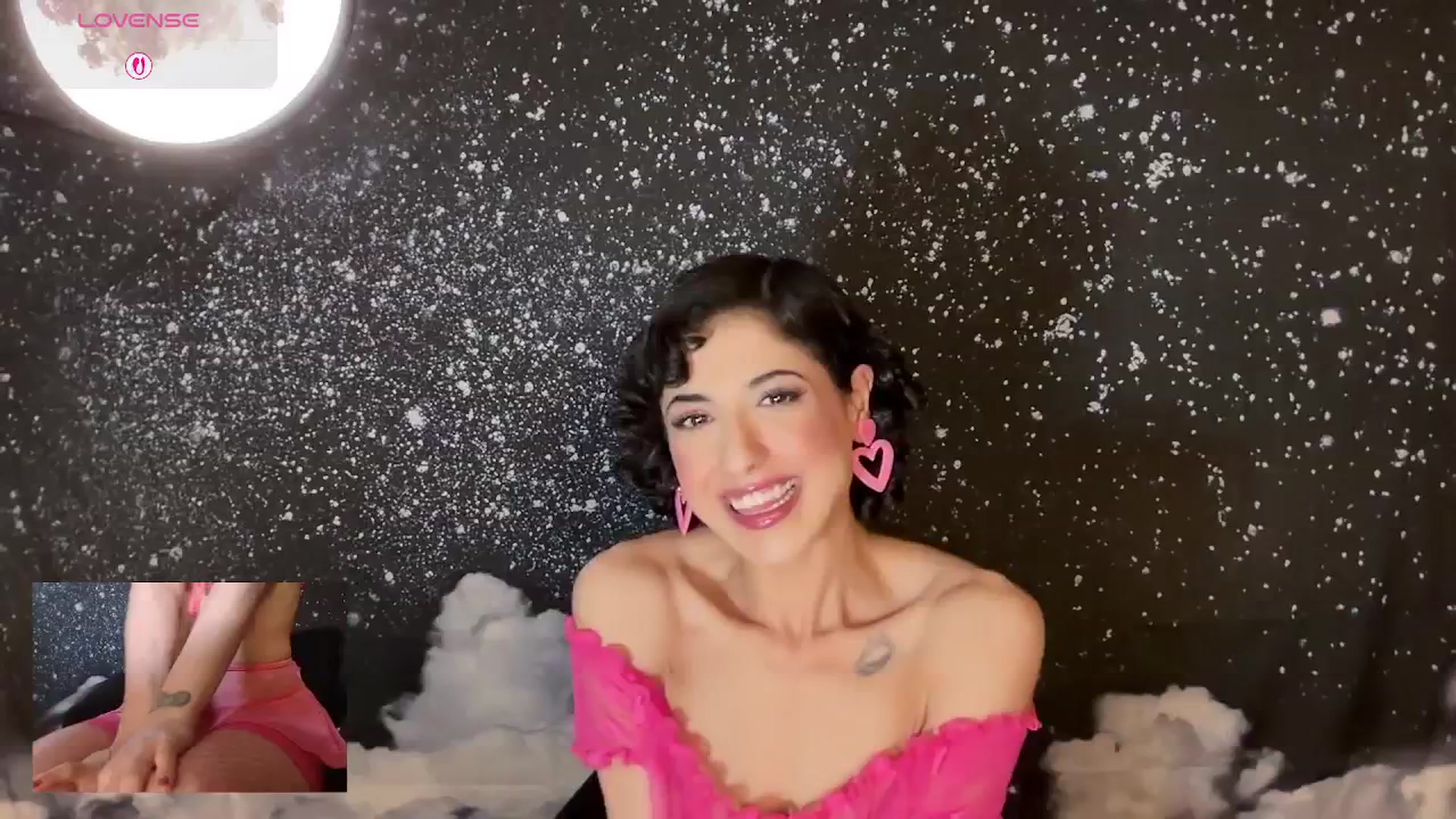 Gallery image thumbnail from wildmoon's myfreecams stream on, 03/20/2025, 06:46 image 4 of 20