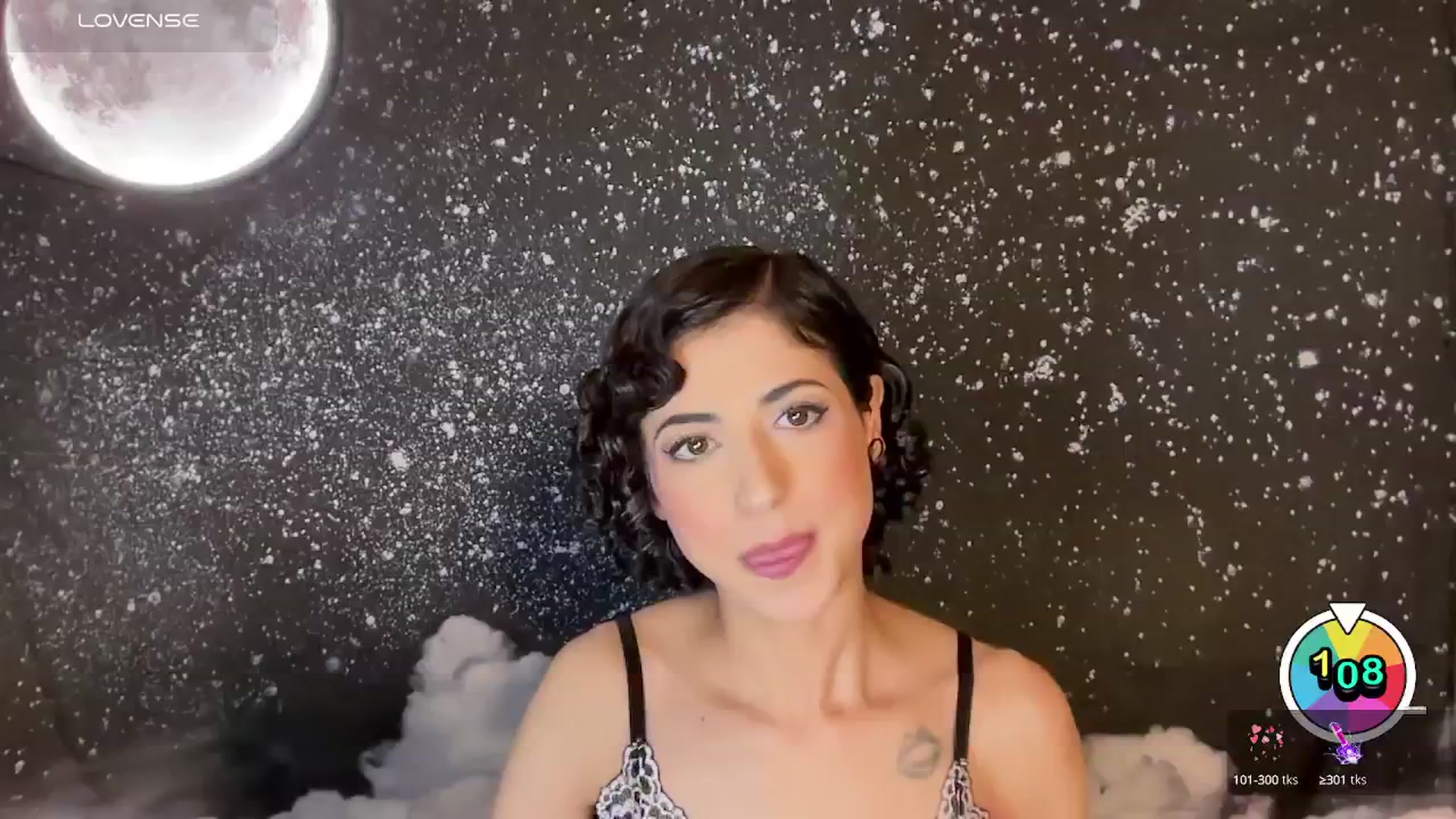 Gallery image thumbnail from wildmoon's myfreecams stream on, 03/24/2025, 01:23 image 6 of 20