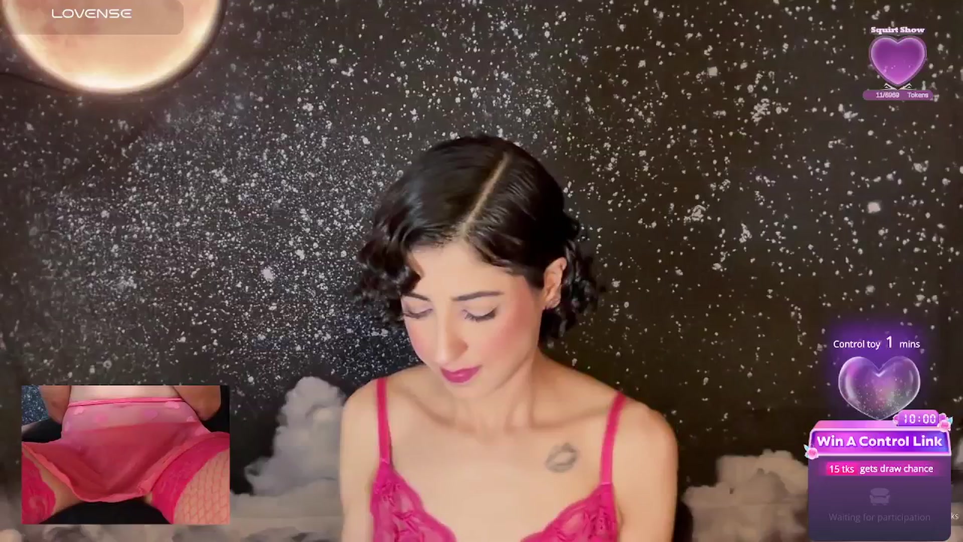 Gallery image thumbnail from wildmoon's myfreecams stream on, 03/26/2025, 02:20 image 5 of 20