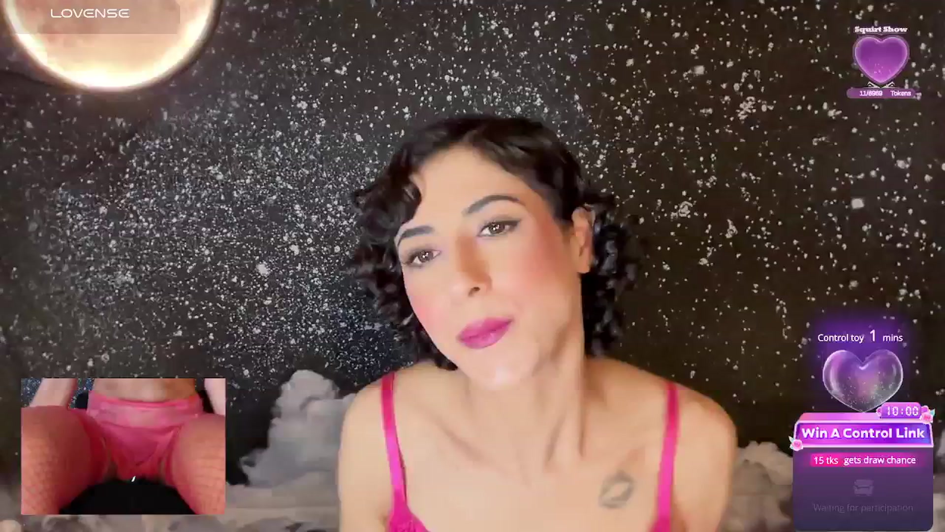 Gallery image thumbnail from wildmoon's myfreecams stream on, 03/26/2025, 02:20 image 4 of 20