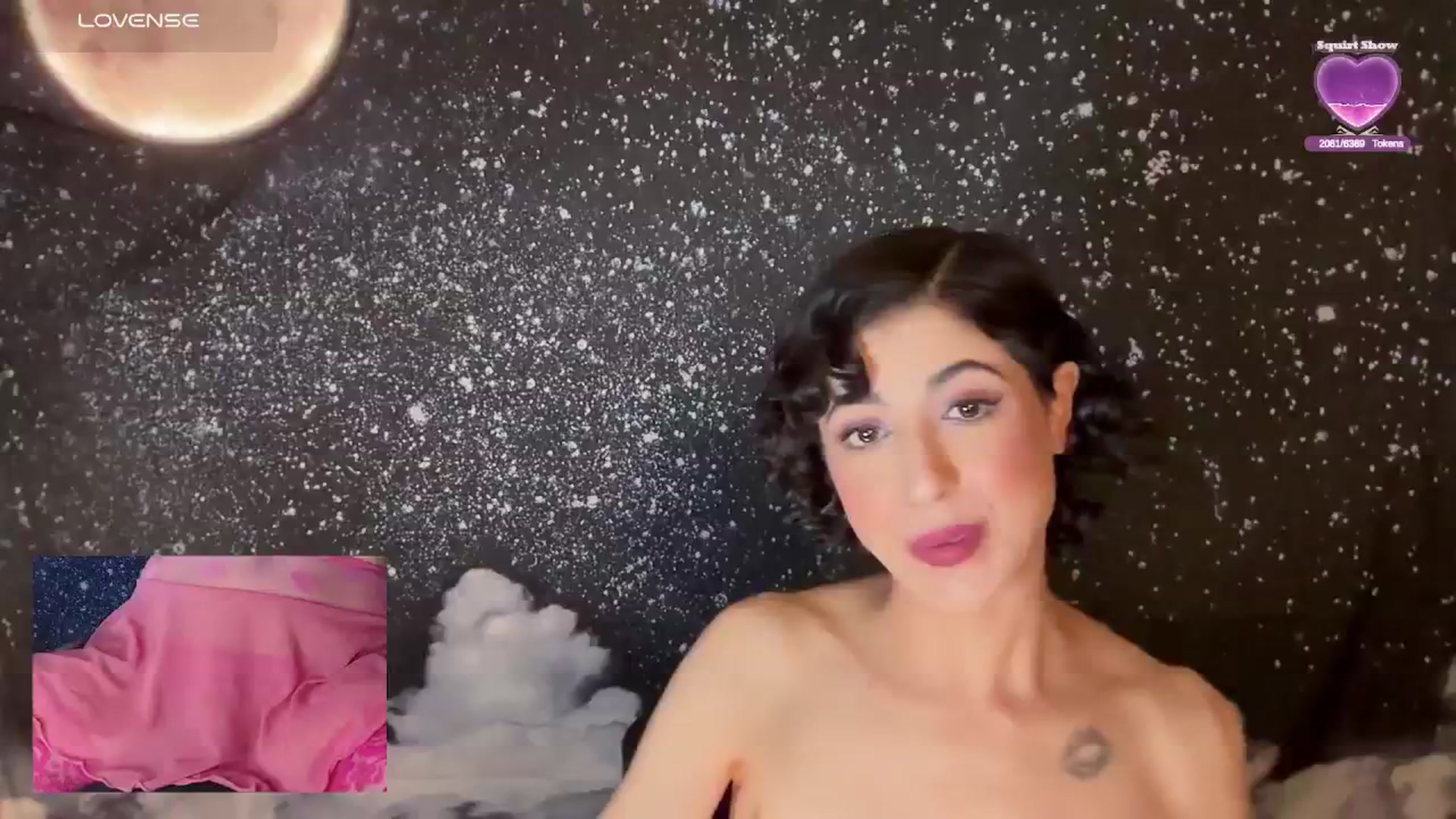Gallery image thumbnail from wildmoon's myfreecams stream on, 03/26/2025, 11:55 image 12 of 20