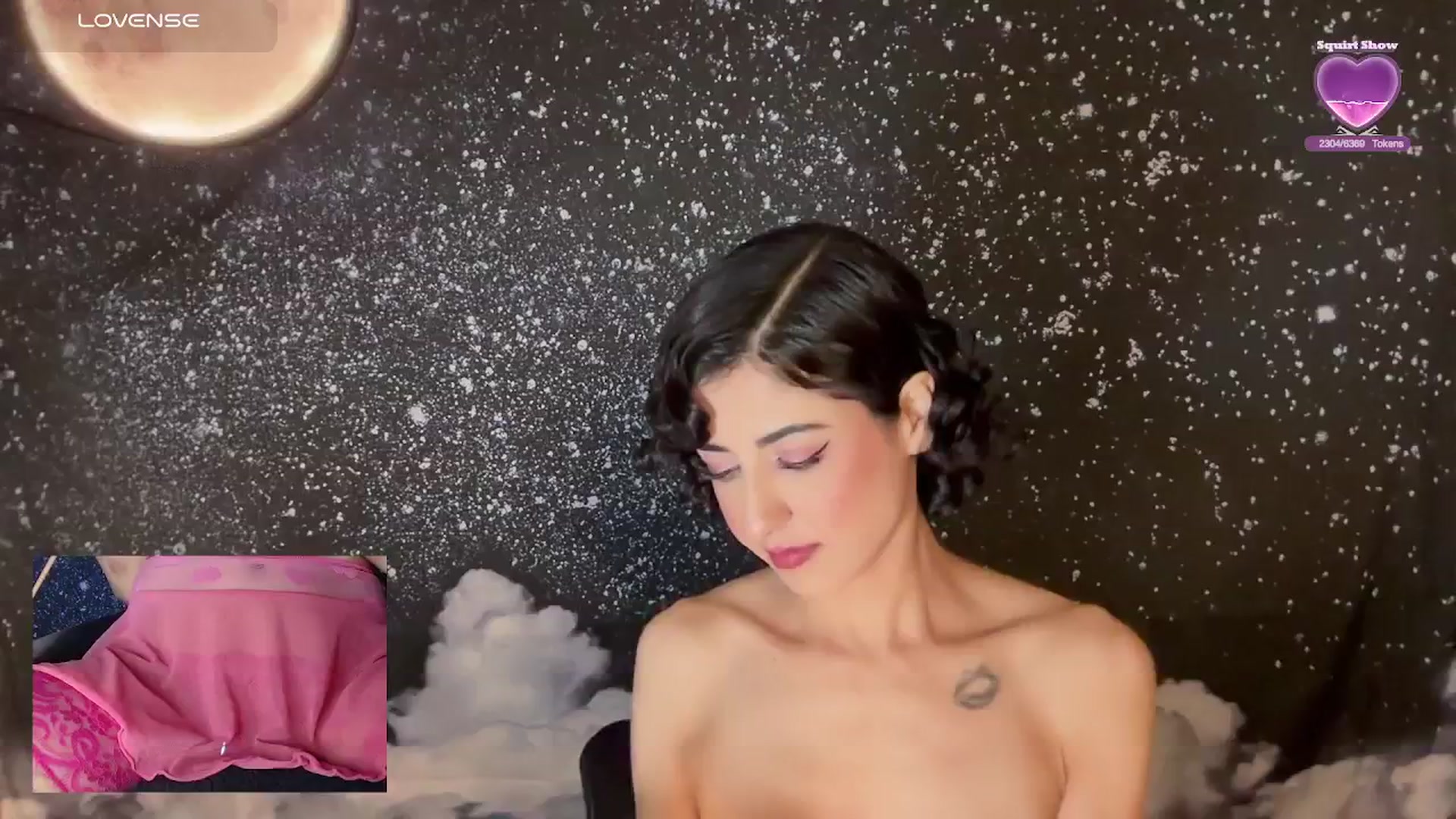 Gallery image thumbnail from wildmoon's myfreecams stream on, 03/26/2025, 11:55 image 15 of 20