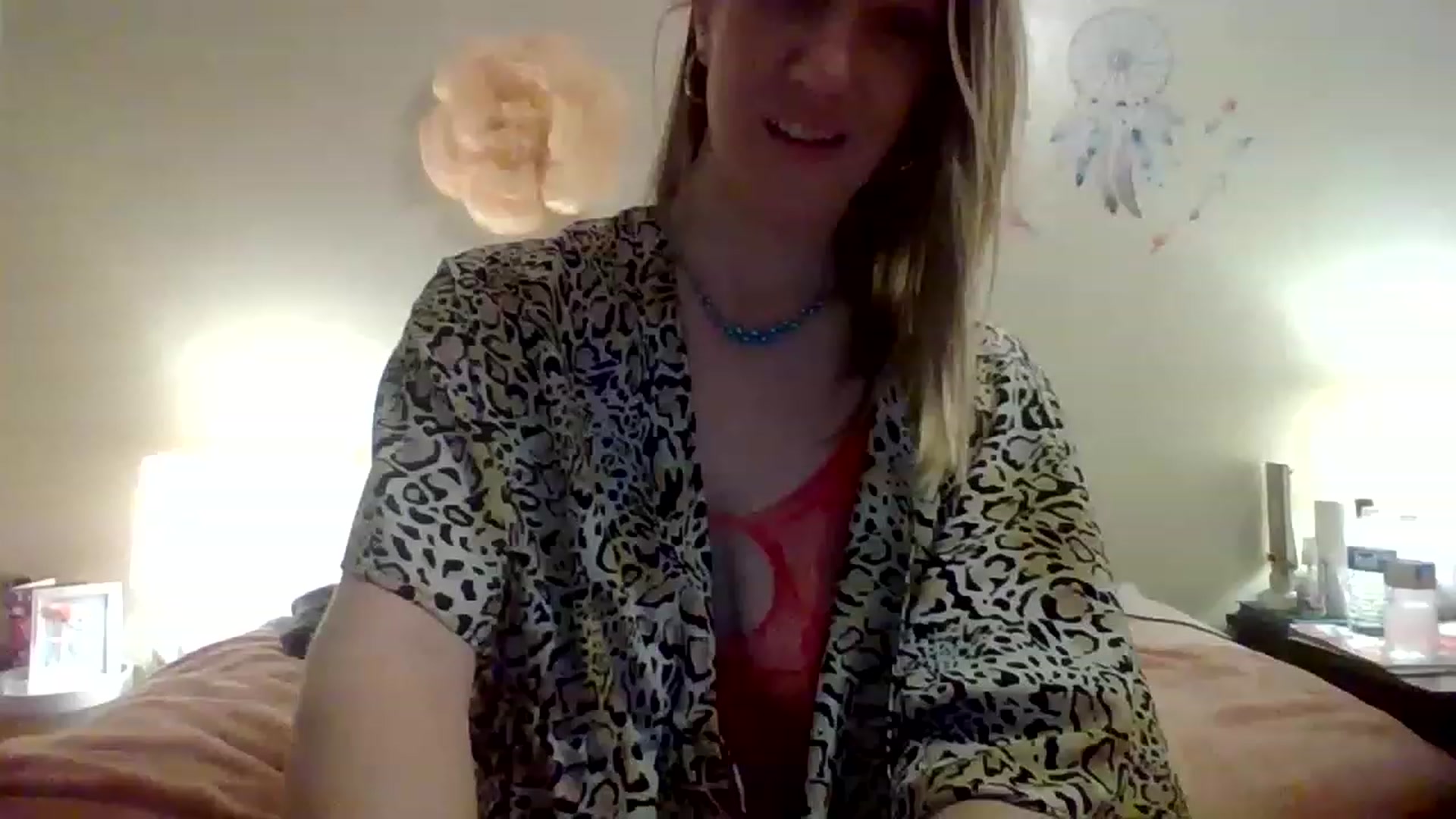 Gallery image thumbnail from wildnnout's myfreecams stream on, 04/05/2023, 03:14 image 10 of 20