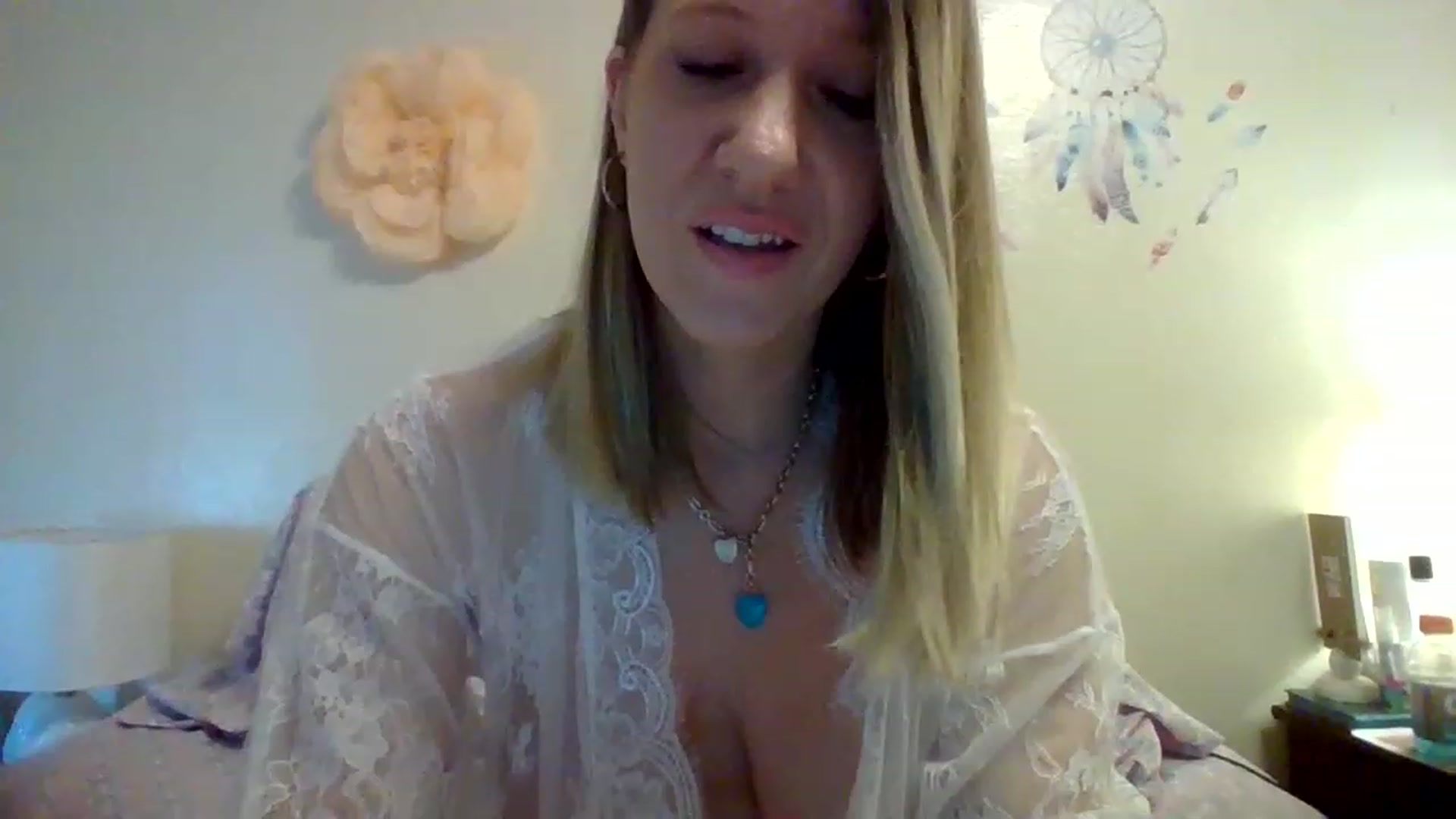 Gallery image thumbnail from wildnnout's myfreecams stream on, 04/13/2023, 13:01 image 8 of 20