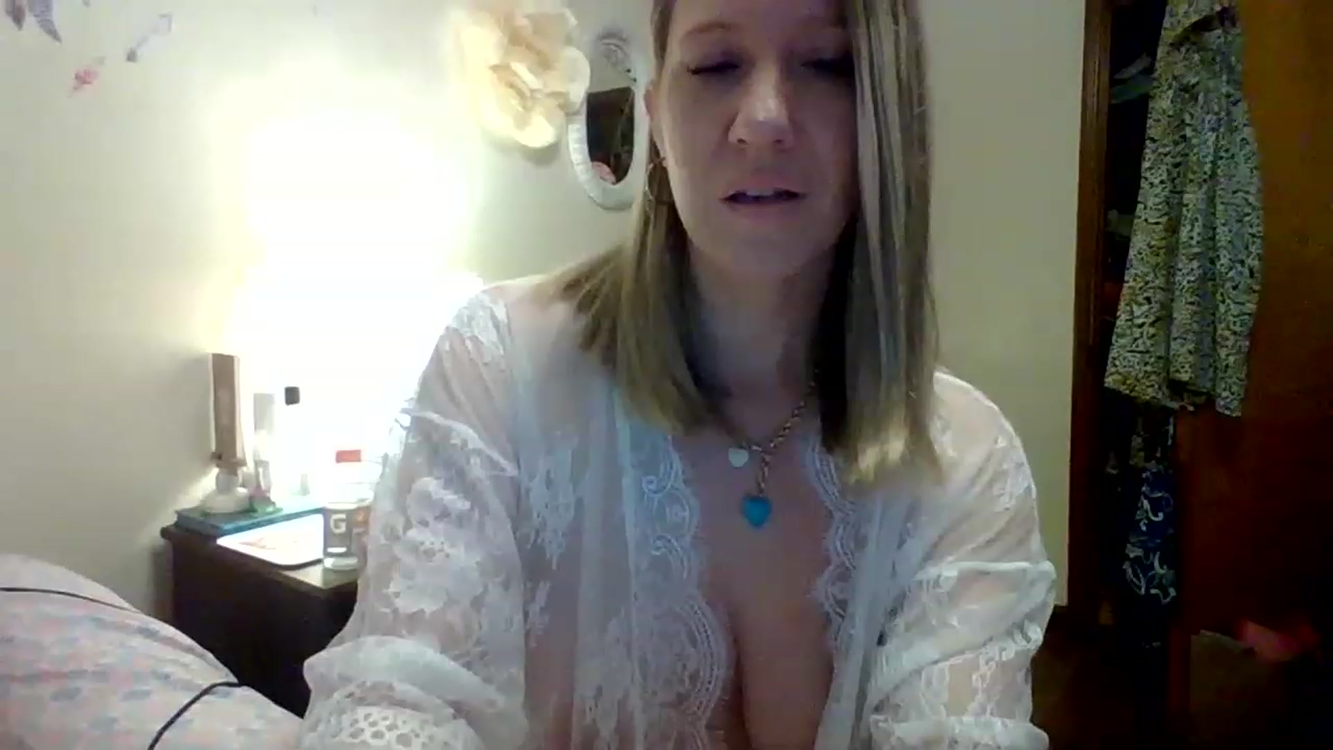 Gallery image thumbnail from wildnnout's myfreecams stream on, 04/13/2023, 14:00 image 9 of 20