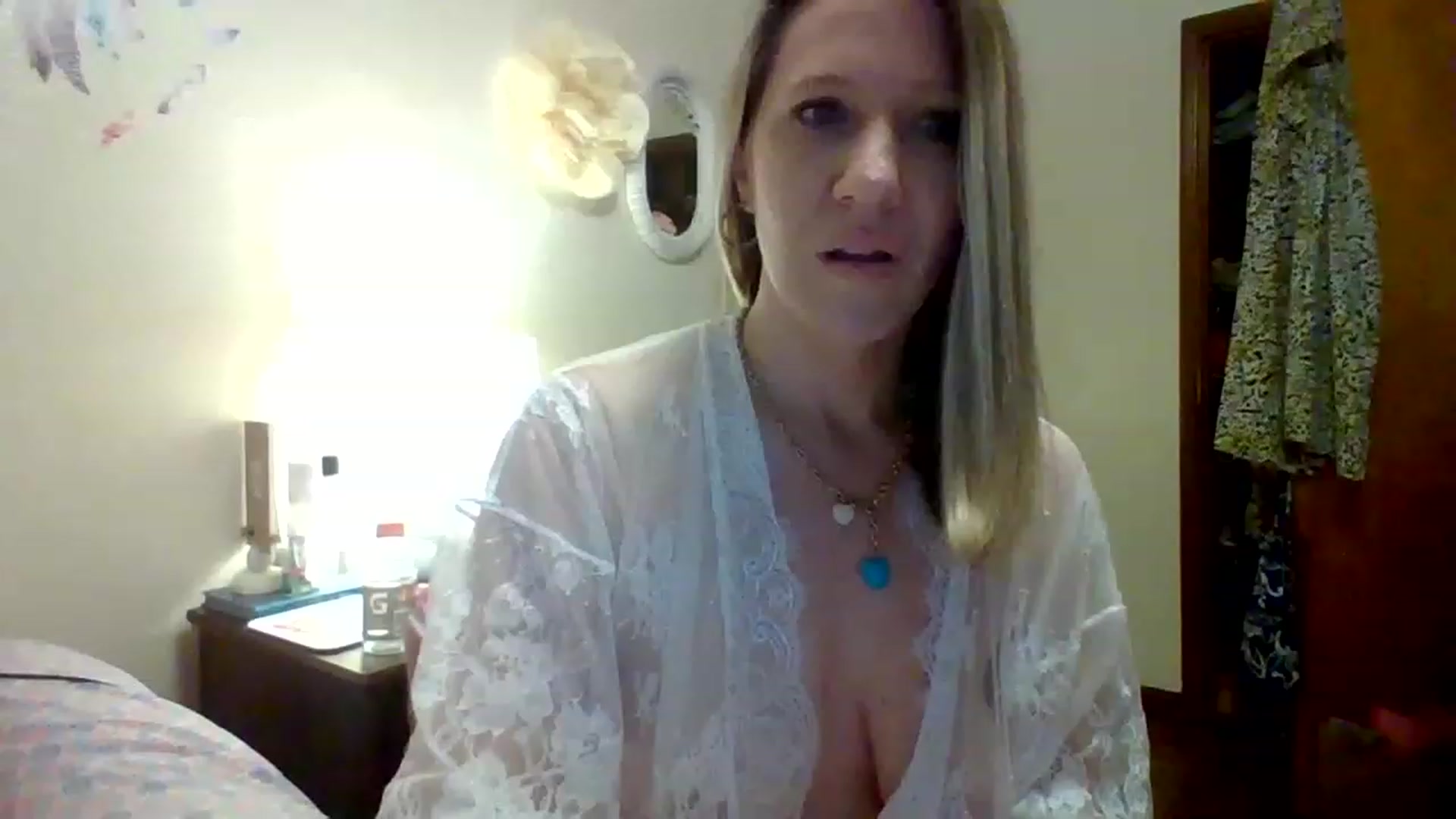 Gallery image thumbnail from wildnnout's myfreecams stream on, 04/13/2023, 14:00 image 14 of 20