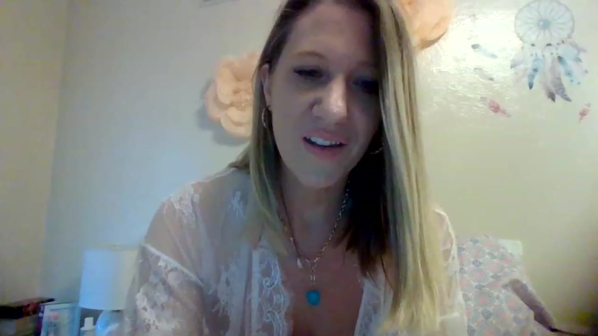 Gallery image thumbnail from wildnnout's myfreecams stream on, 04/13/2023, 14:00 image 1 of 20