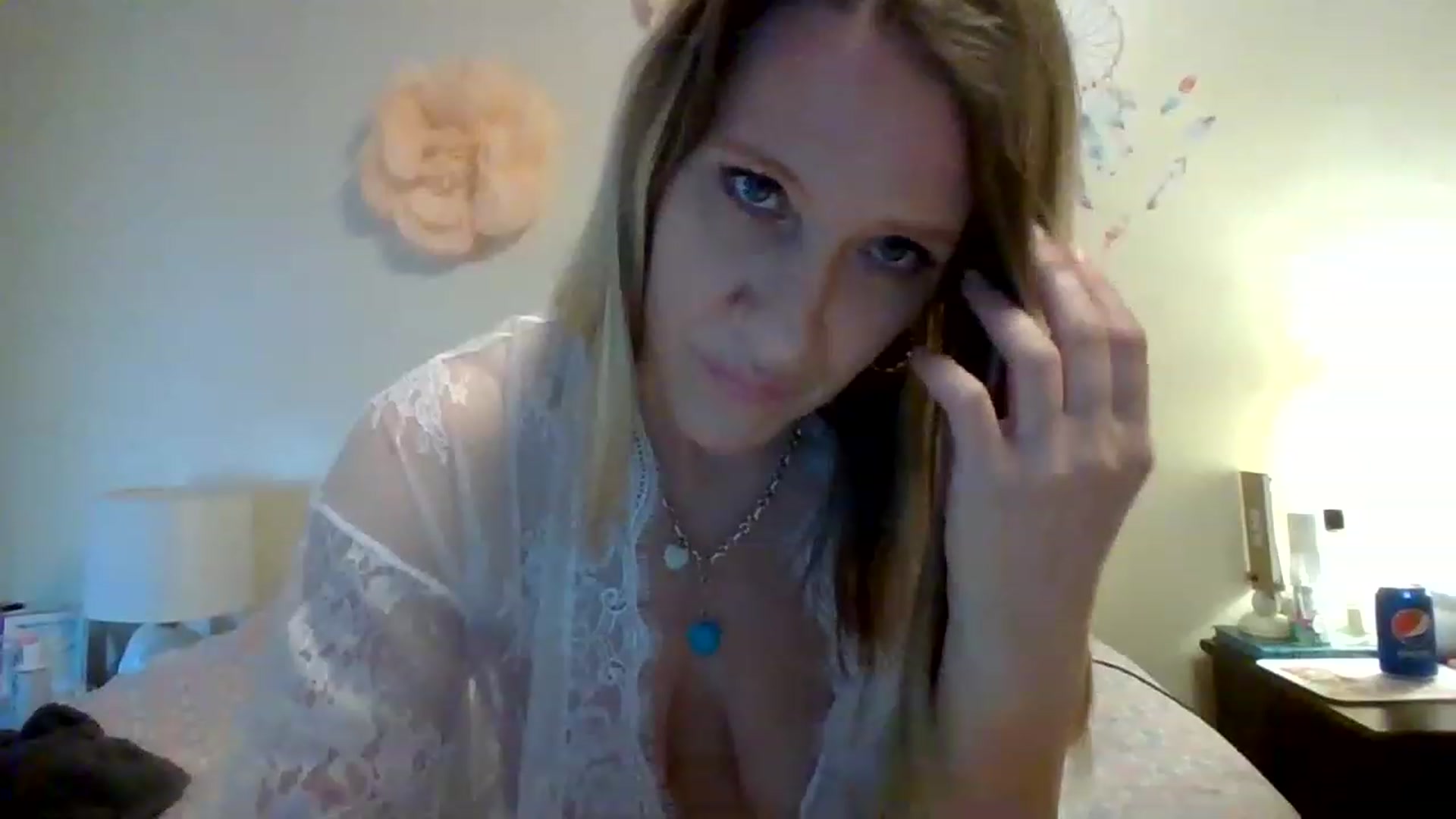 Gallery image thumbnail from wildnnout's myfreecams stream on, 04/13/2023, 15:30 image 13 of 20