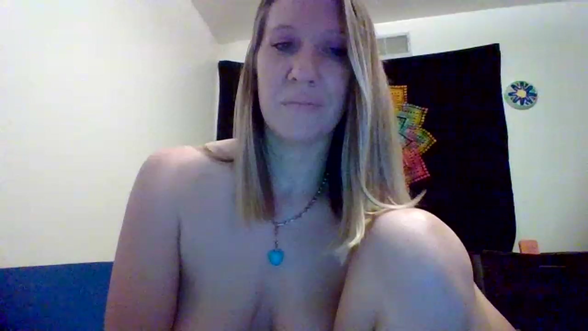 Gallery image thumbnail from wildnnout's myfreecams stream on, 04/19/2023, 15:21 image 15 of 20