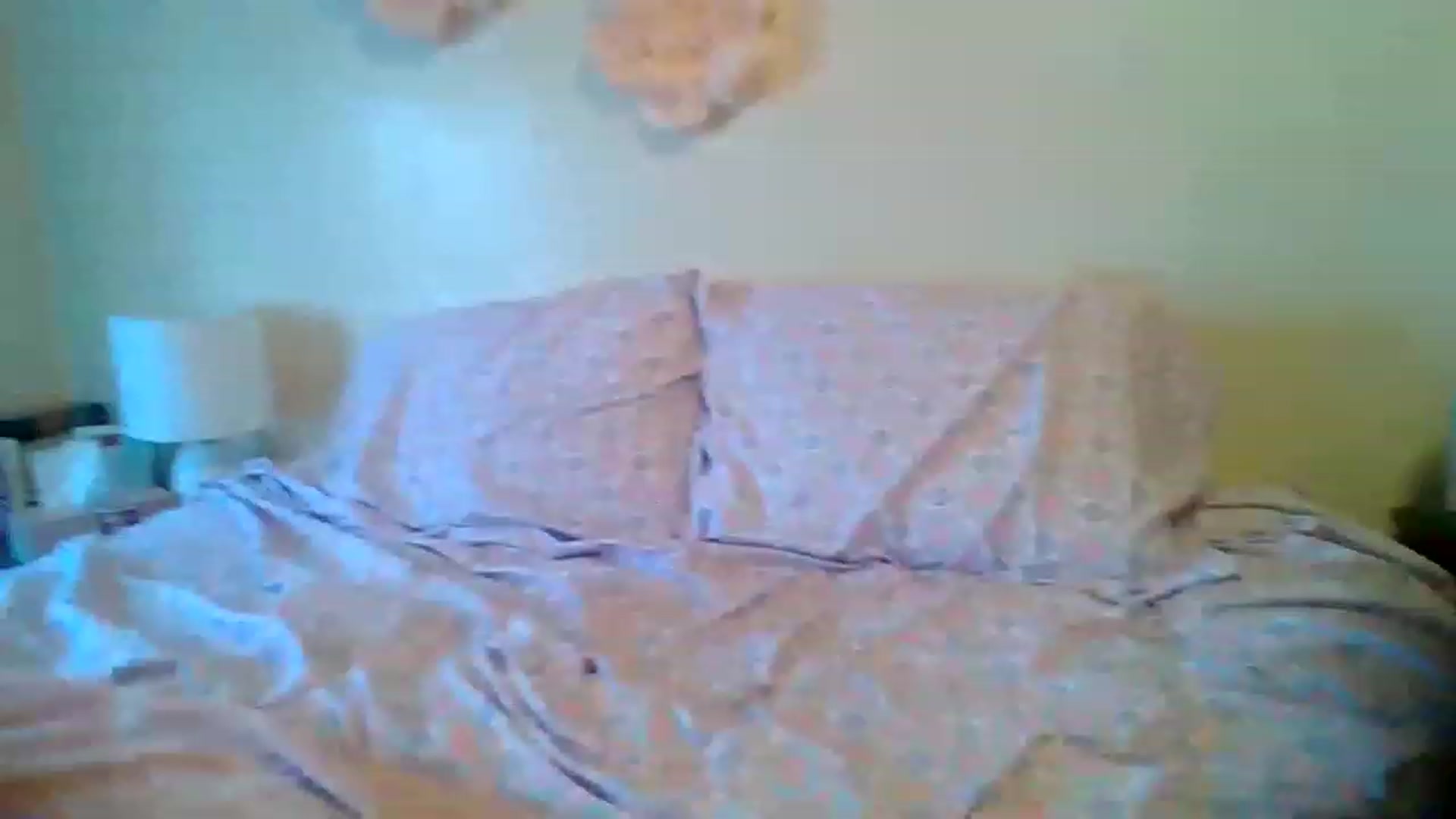 Gallery image thumbnail from wildnnout's myfreecams stream on, 04/21/2023, 17:40 image 2 of 20