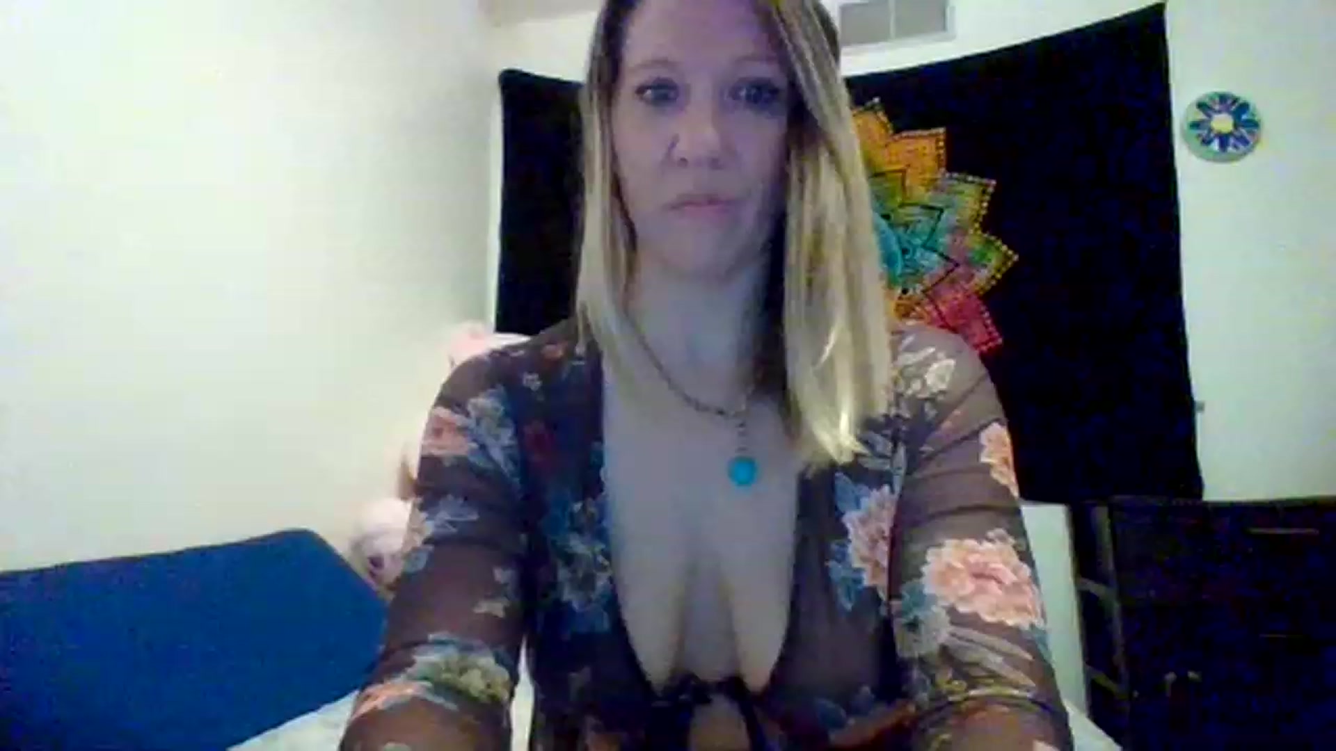 Gallery image thumbnail from wildnnout's myfreecams stream on, 04/24/2023, 15:07 image 15 of 20